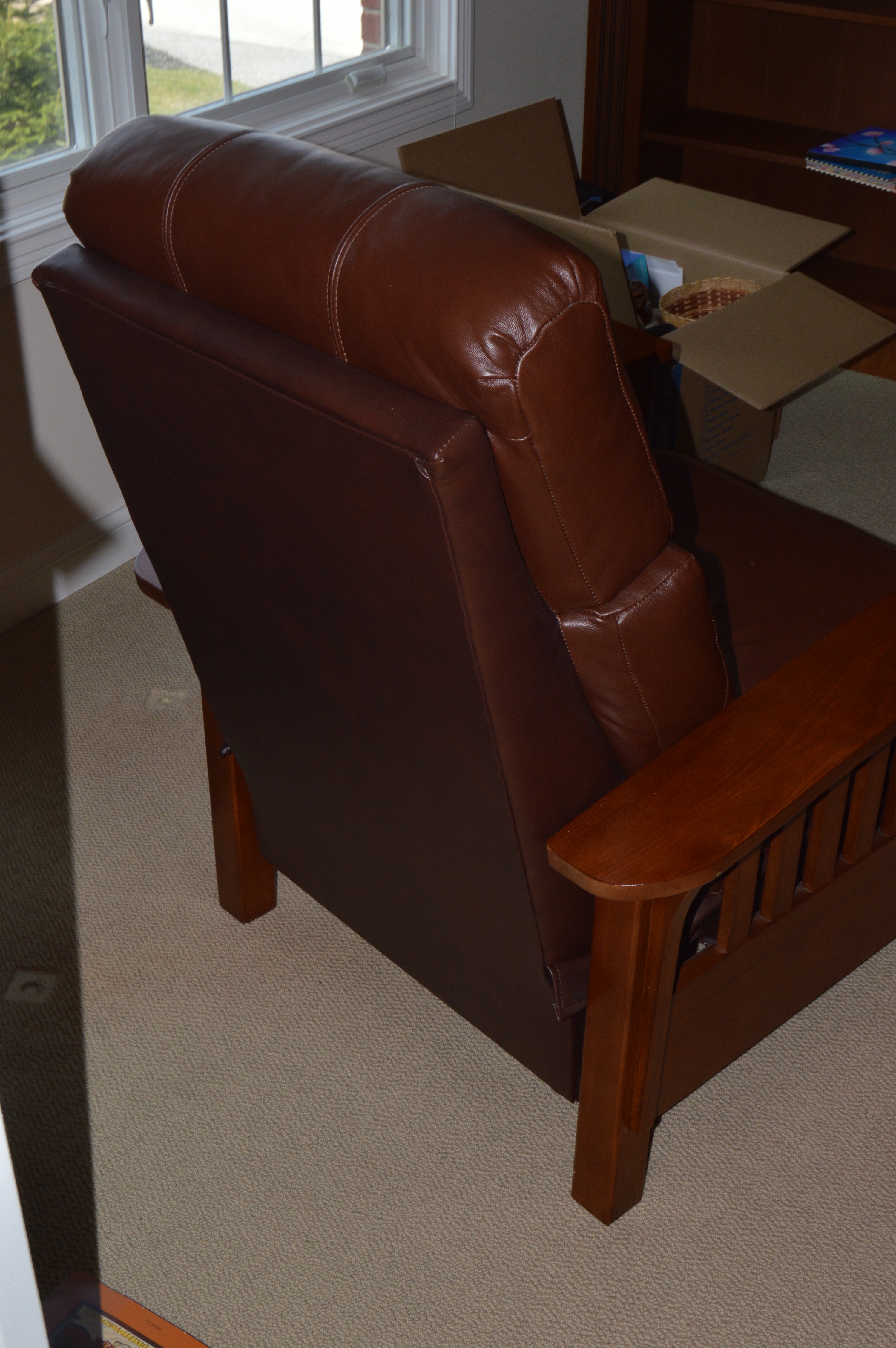 Oak and Leather Morris Recliner by Lane Furniture