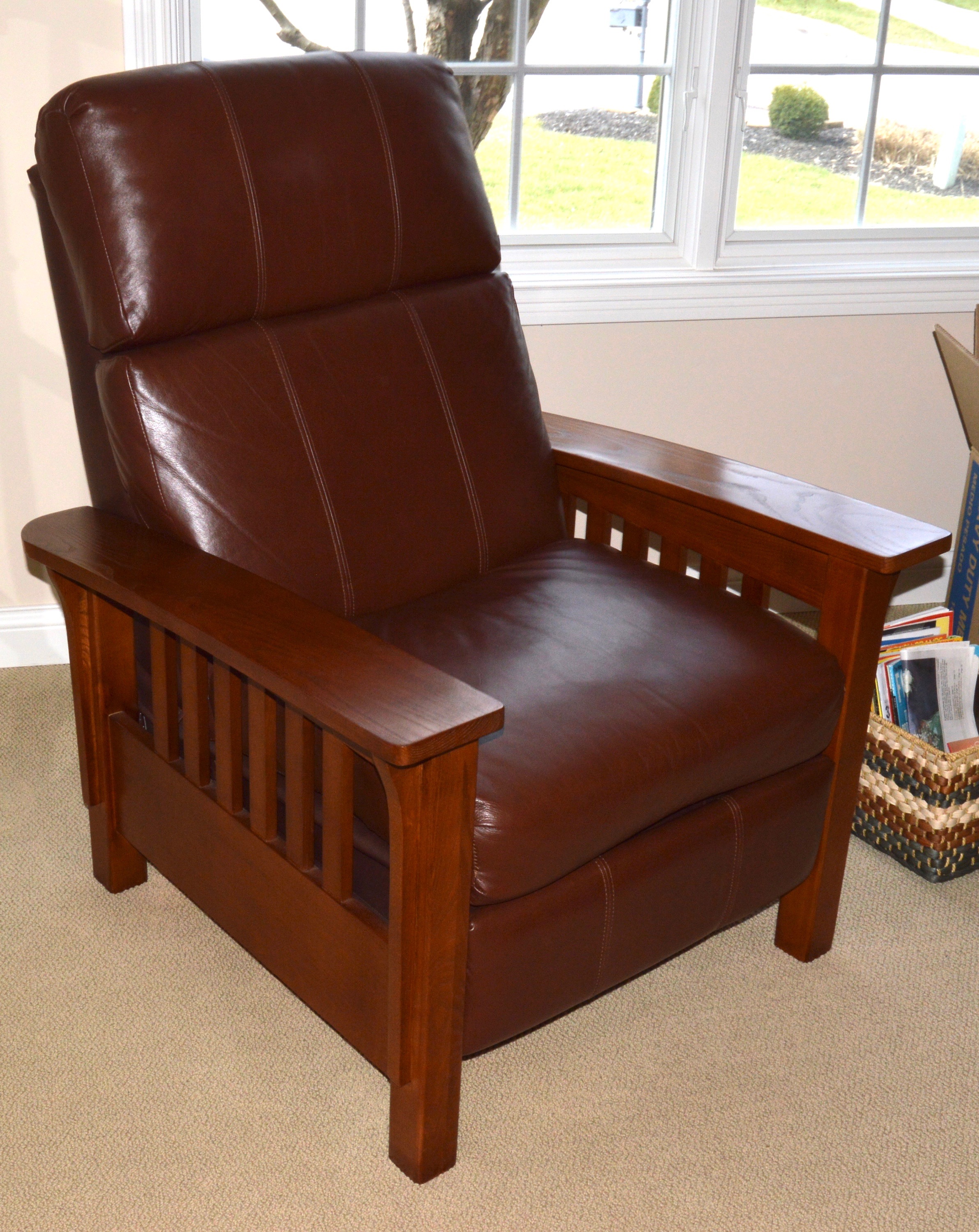 Oak and Leather Morris Recliner by Lane Furniture