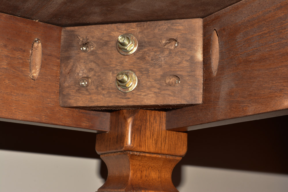 Contemporary Oak Dining Table