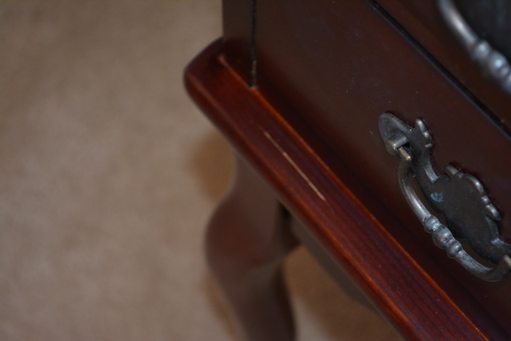 Contemporary Queen Anne-Style Vanity with Mirror and Stool
