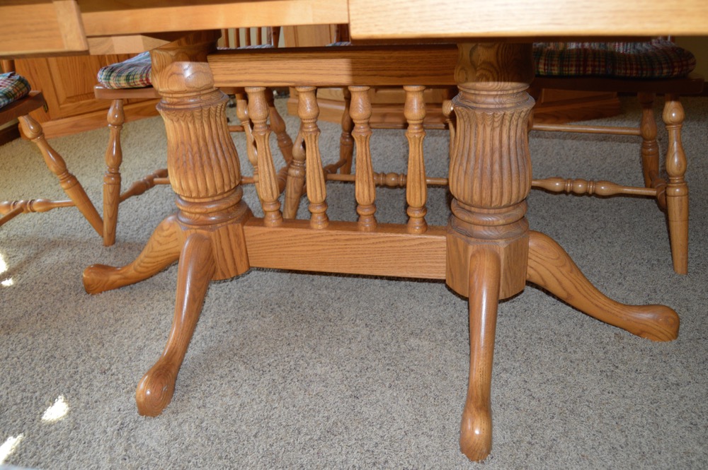Amish Made Oak Dining Table with Eight Chairs