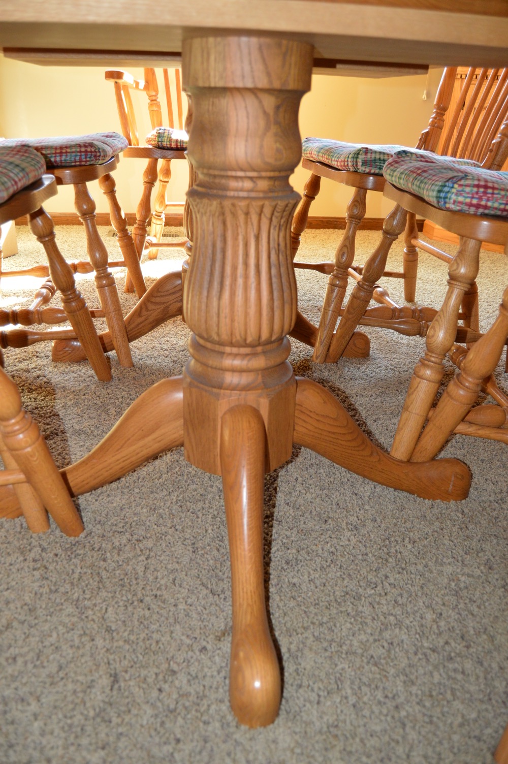 Amish Made Oak Dining Table with Eight Chairs