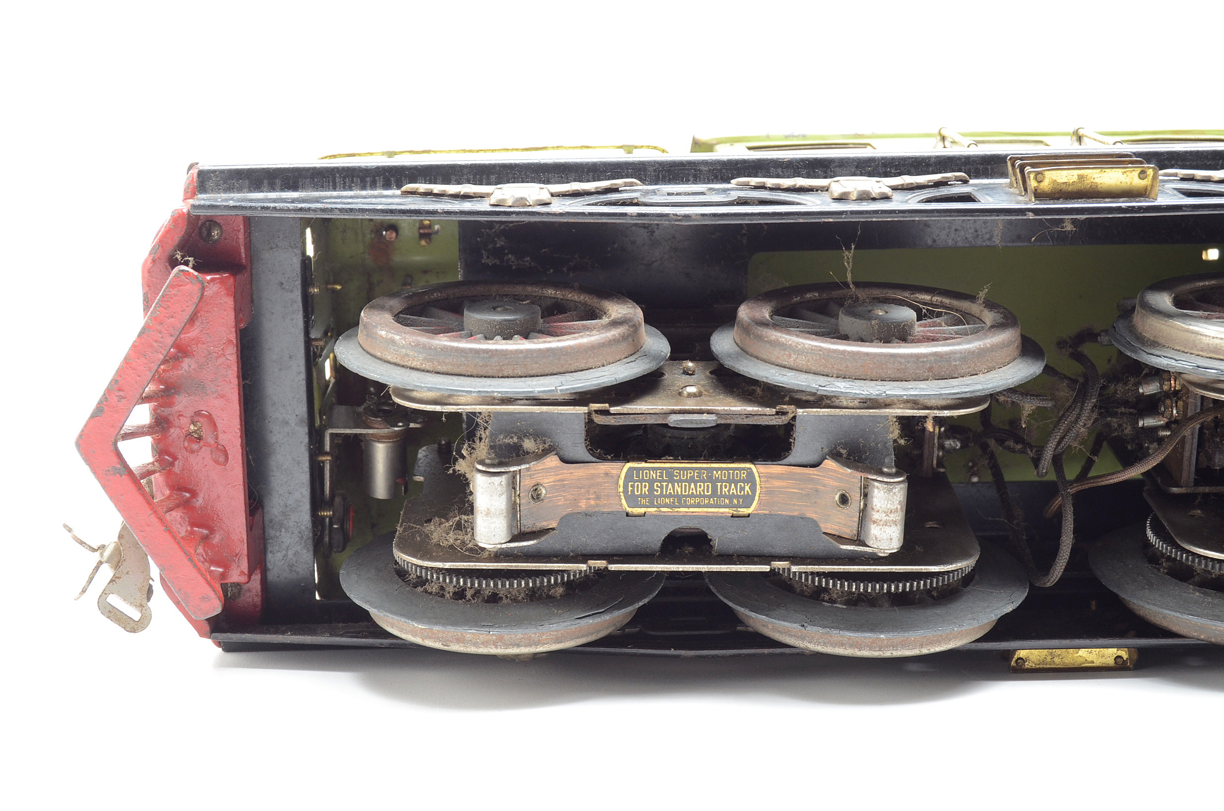 Pre-War Lionel 408E Standard Gauge Engine in Apple Green