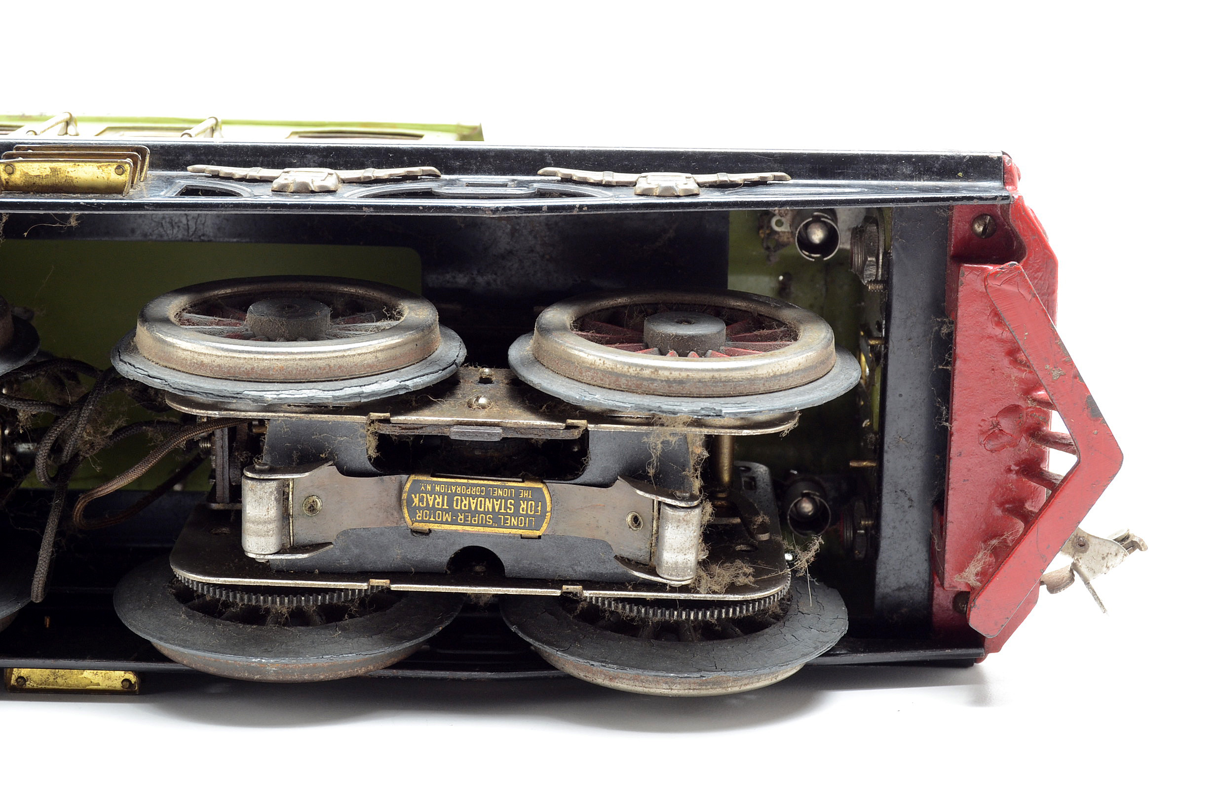 Pre-War Lionel 408E Standard Gauge Engine in Apple Green