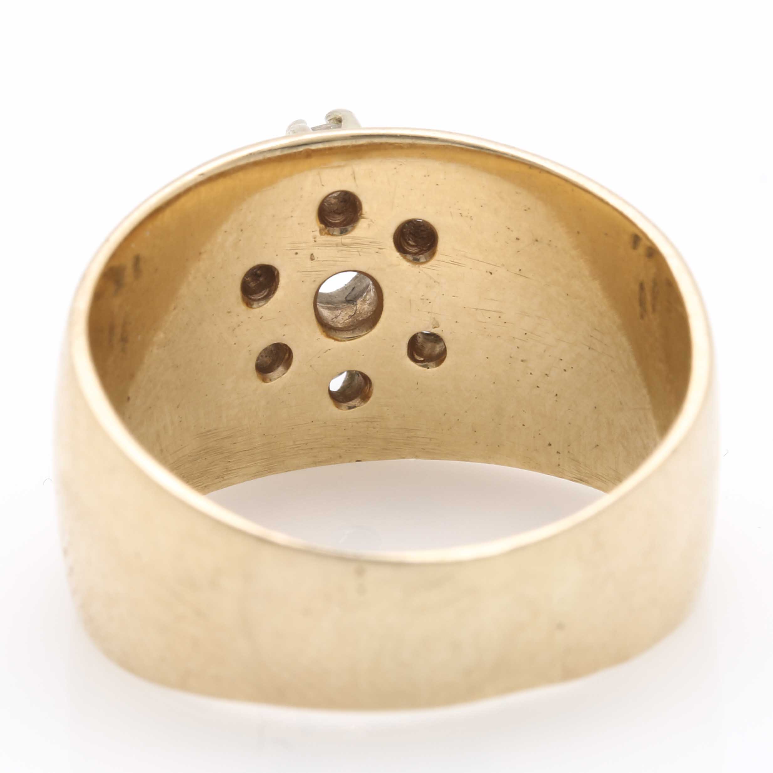 14K Yellow Gold Flower Diamond Ring