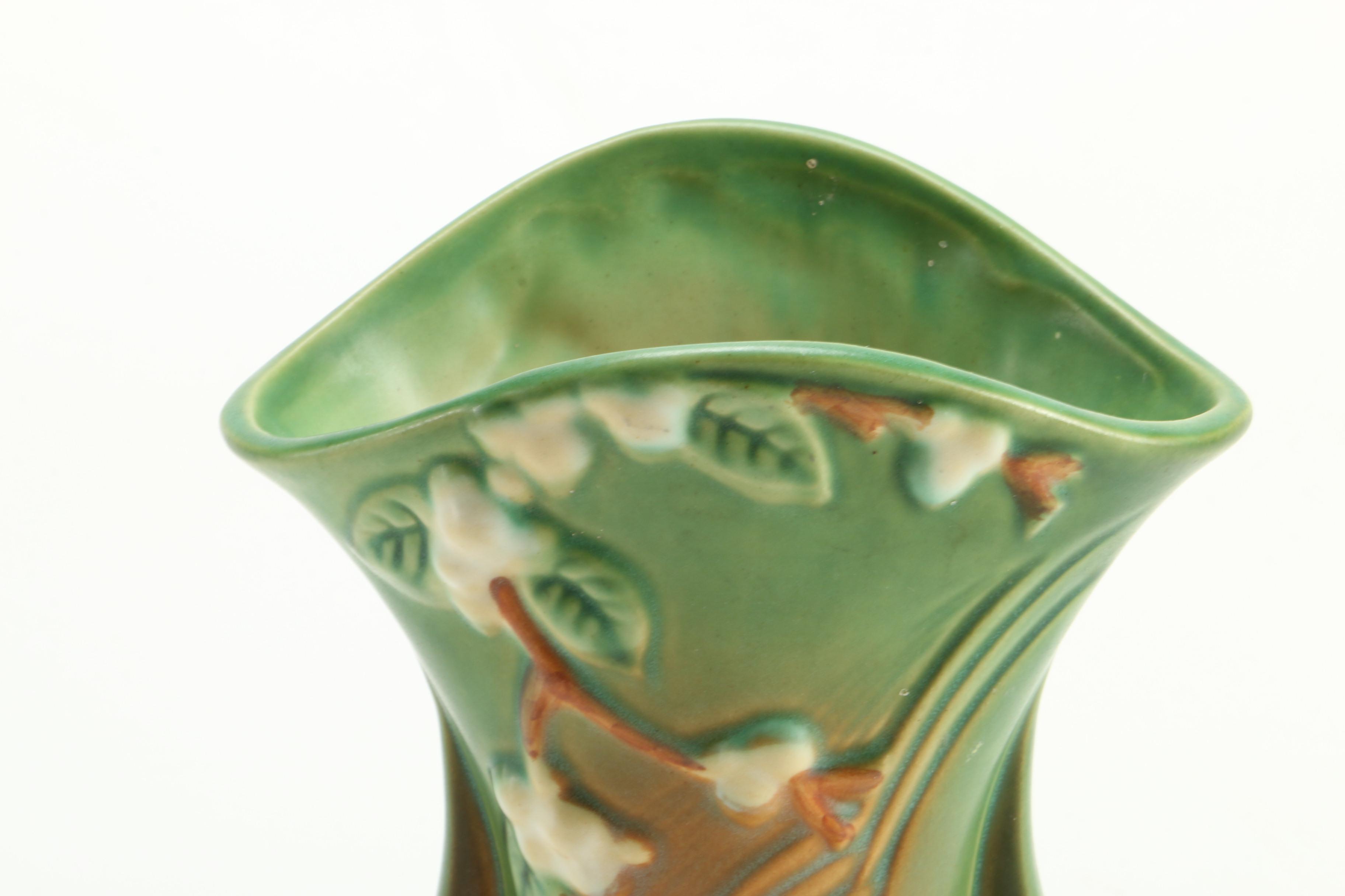 Roseville "Snowberry" Flared Vase