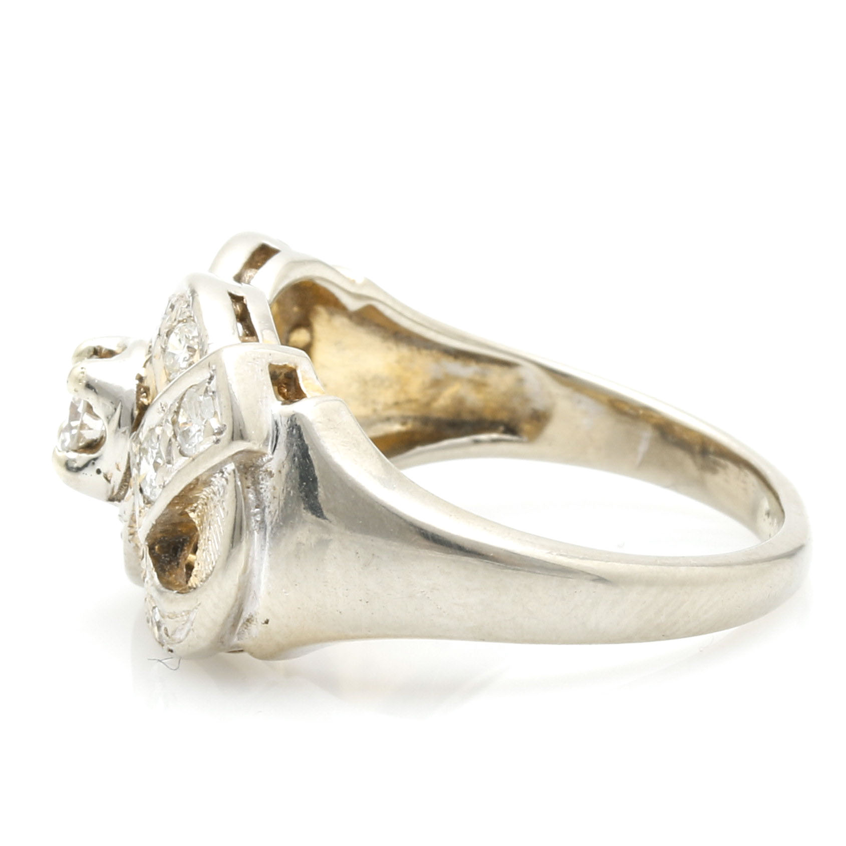 14K White Gold Diamond Ring