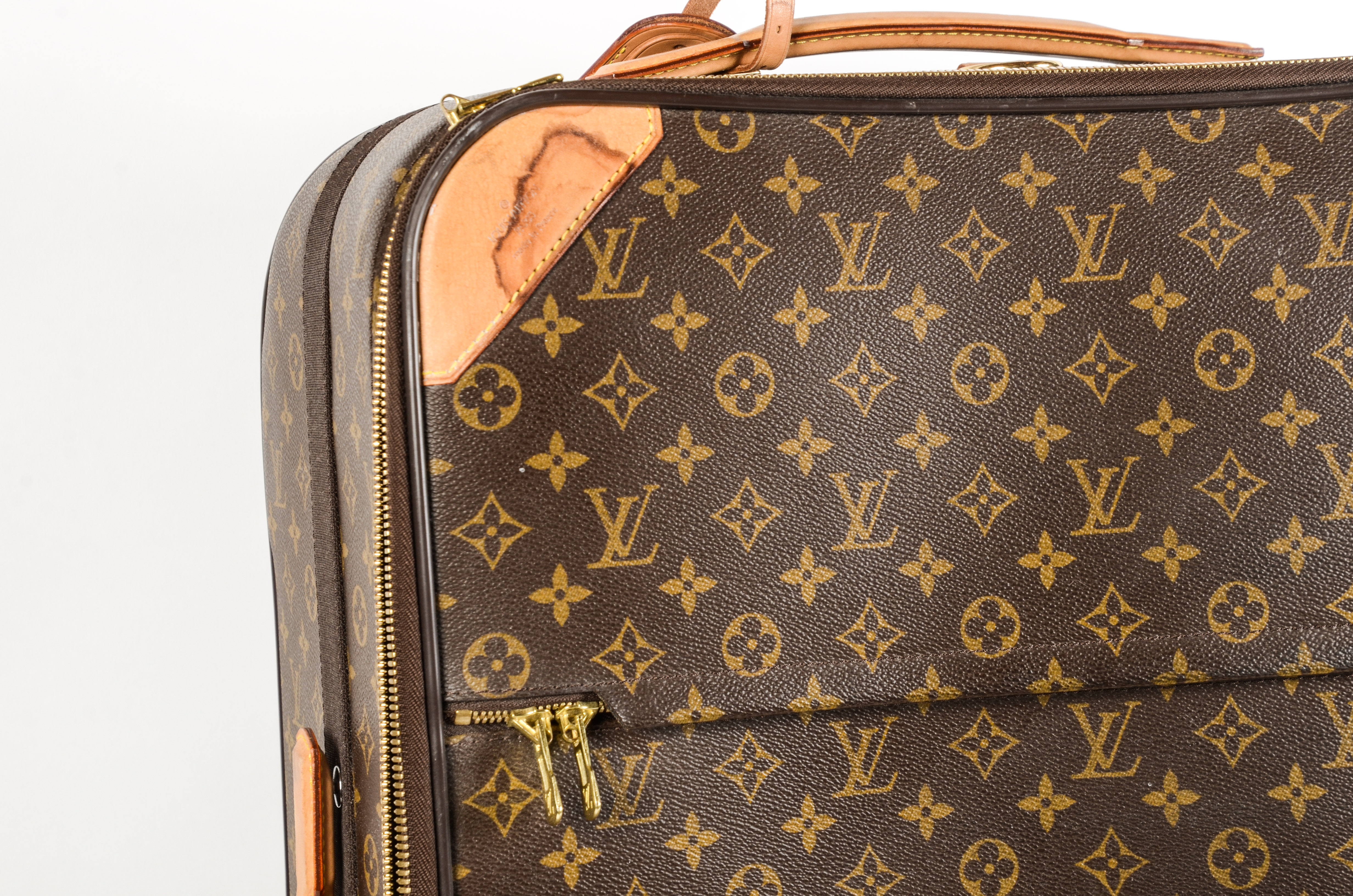 Louis Vuitton Pegase Suitcase