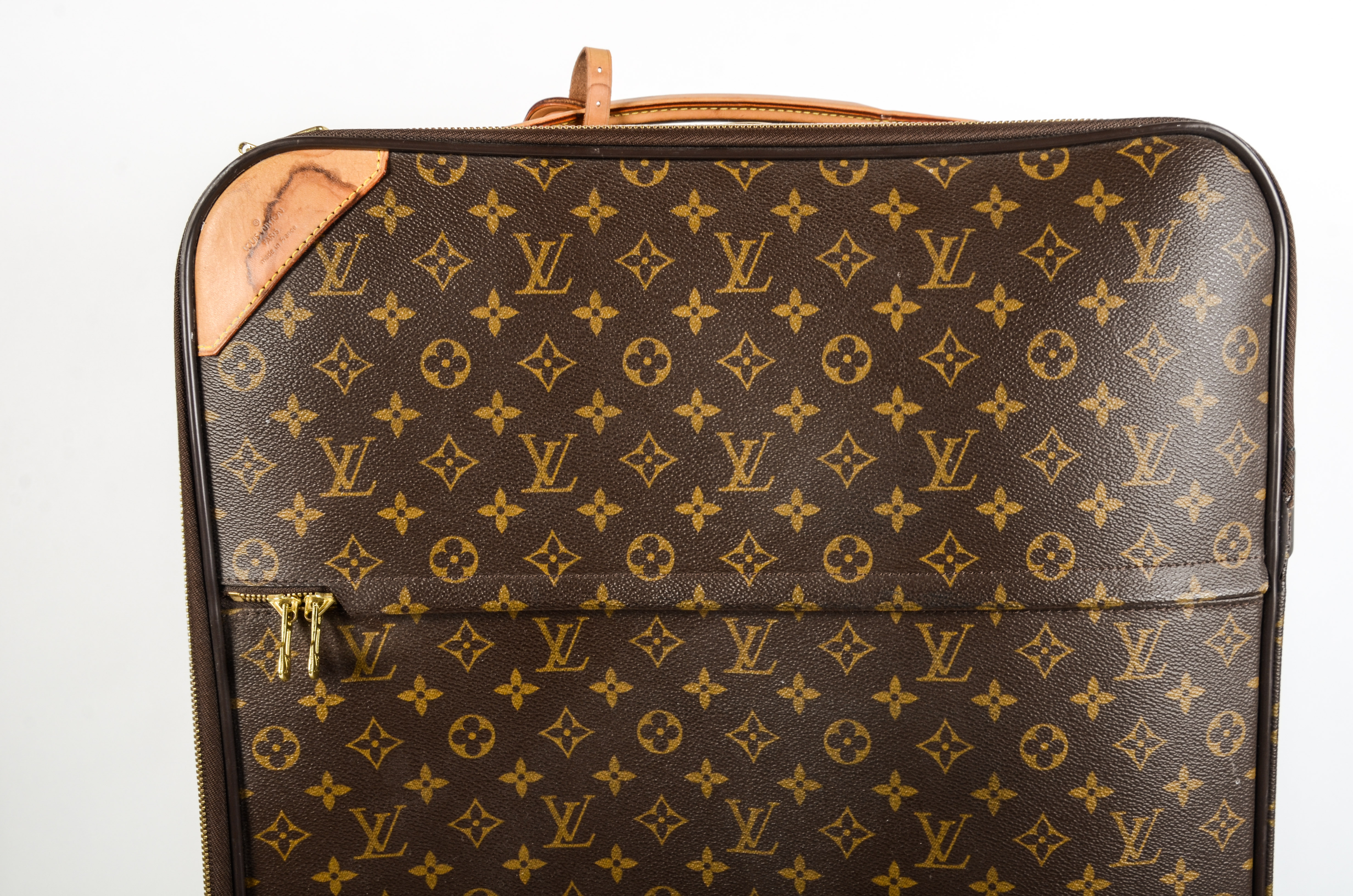 Louis Vuitton Pegase Suitcase
