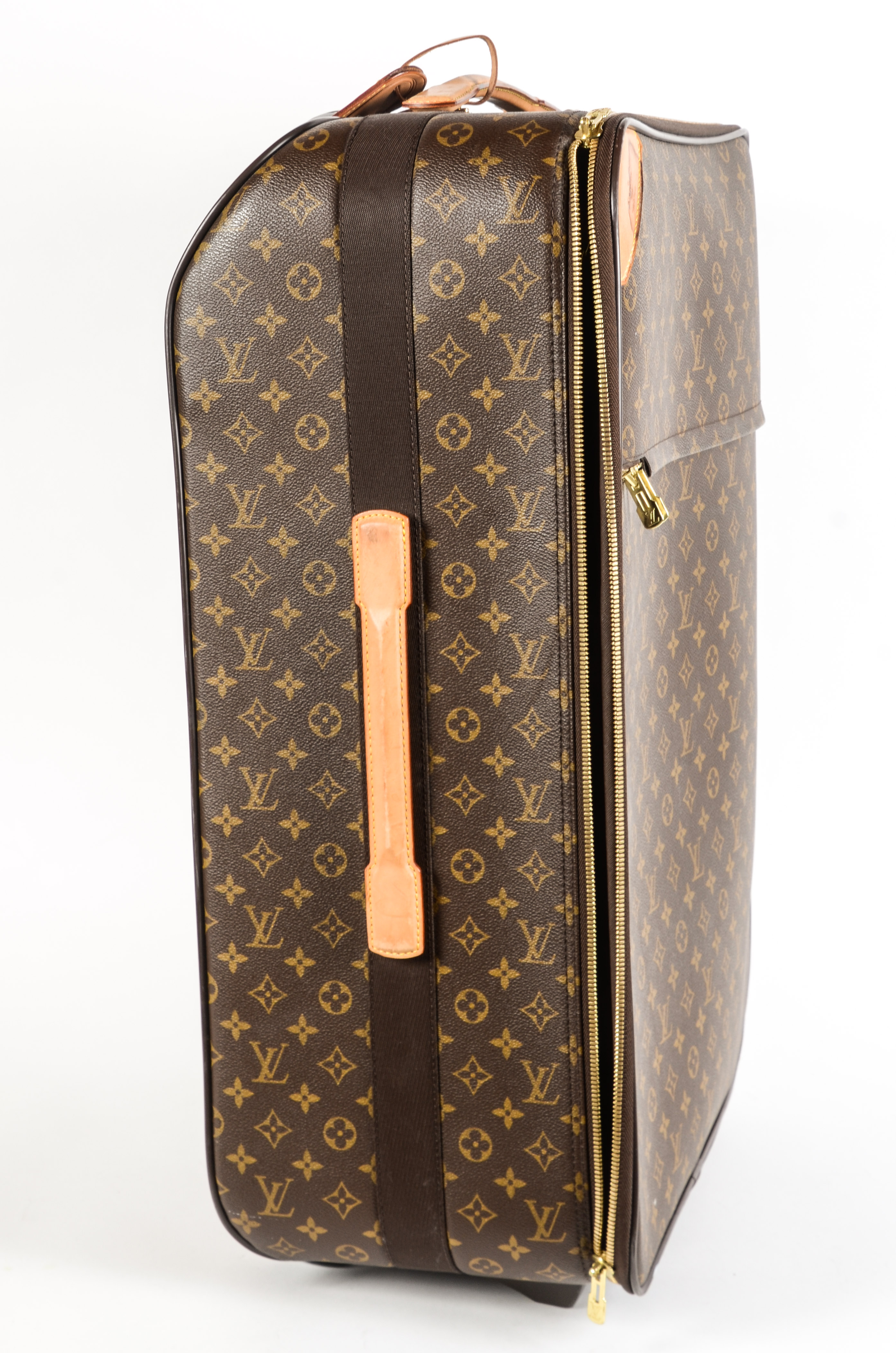 Louis Vuitton Pegase Suitcase