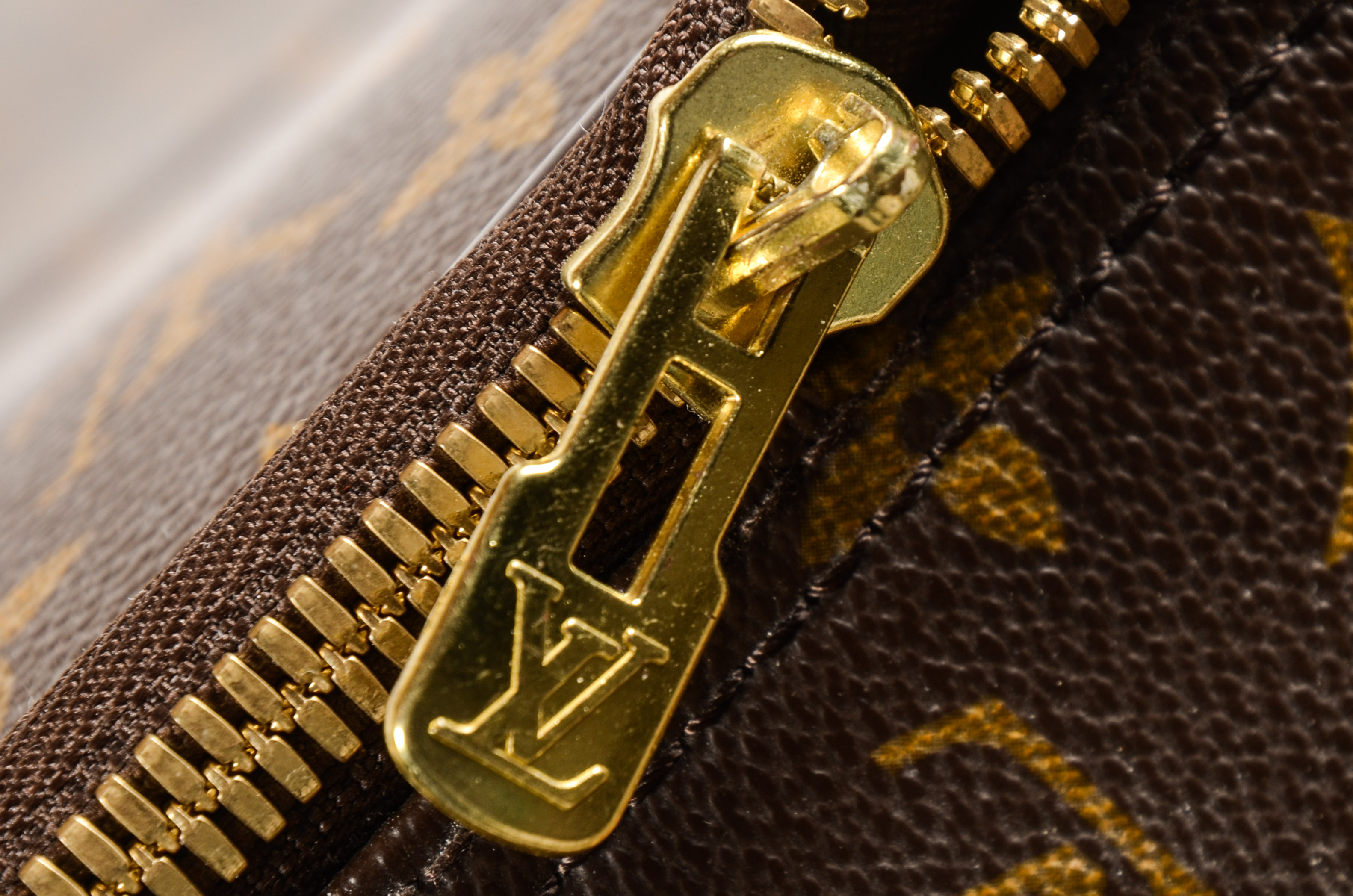 Louis Vuitton Pegase Suitcase