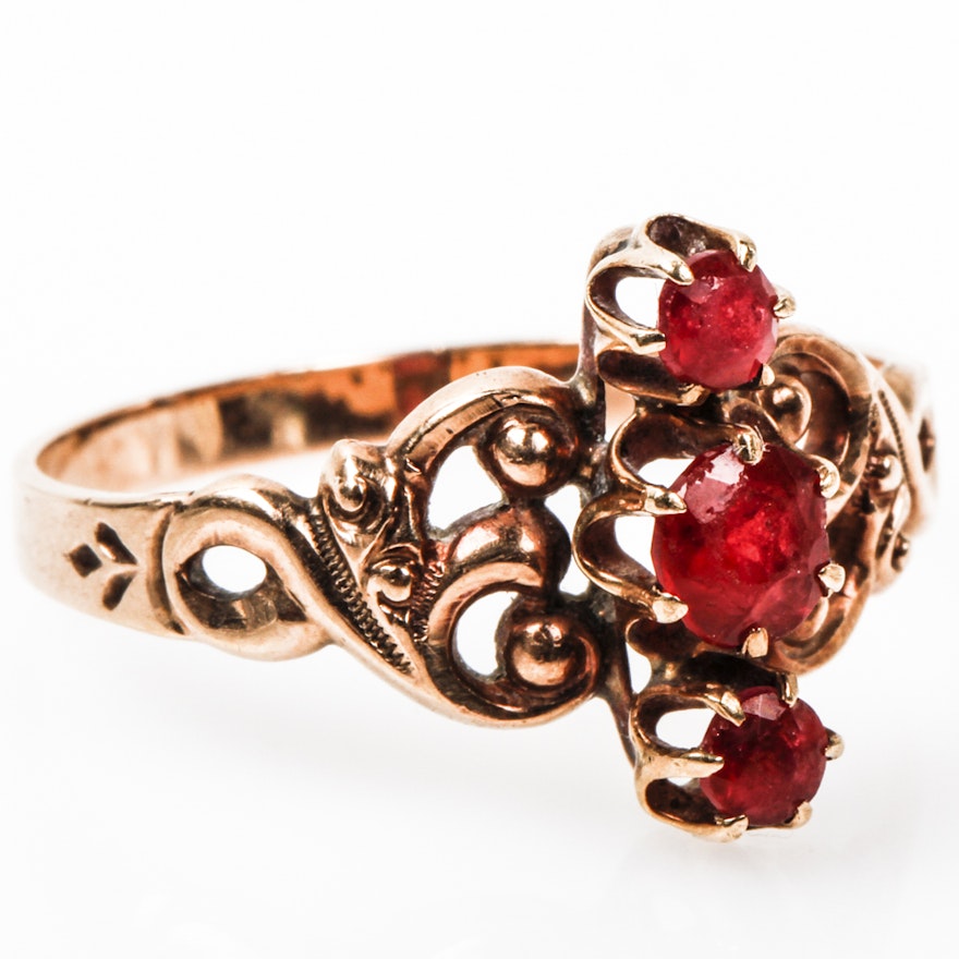 Vintage 10K Rose Gold and Red Glass Filigree Ring