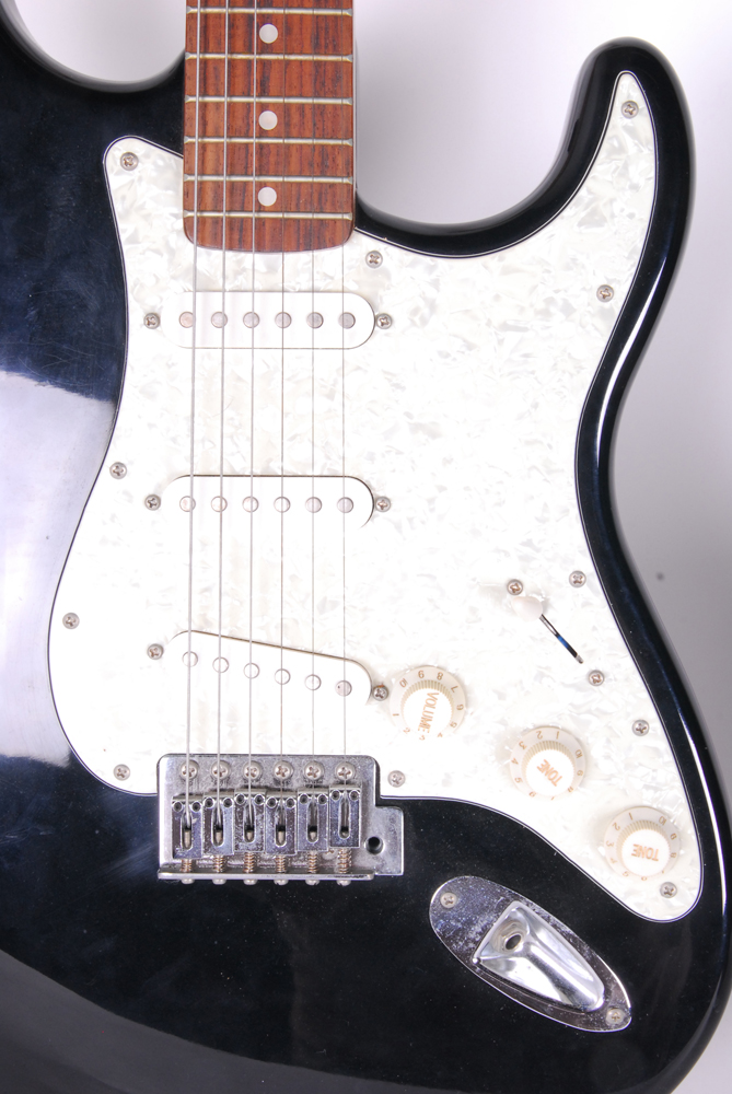 Fender Squier Strat Electric Guitar and SP-10 Amplifier