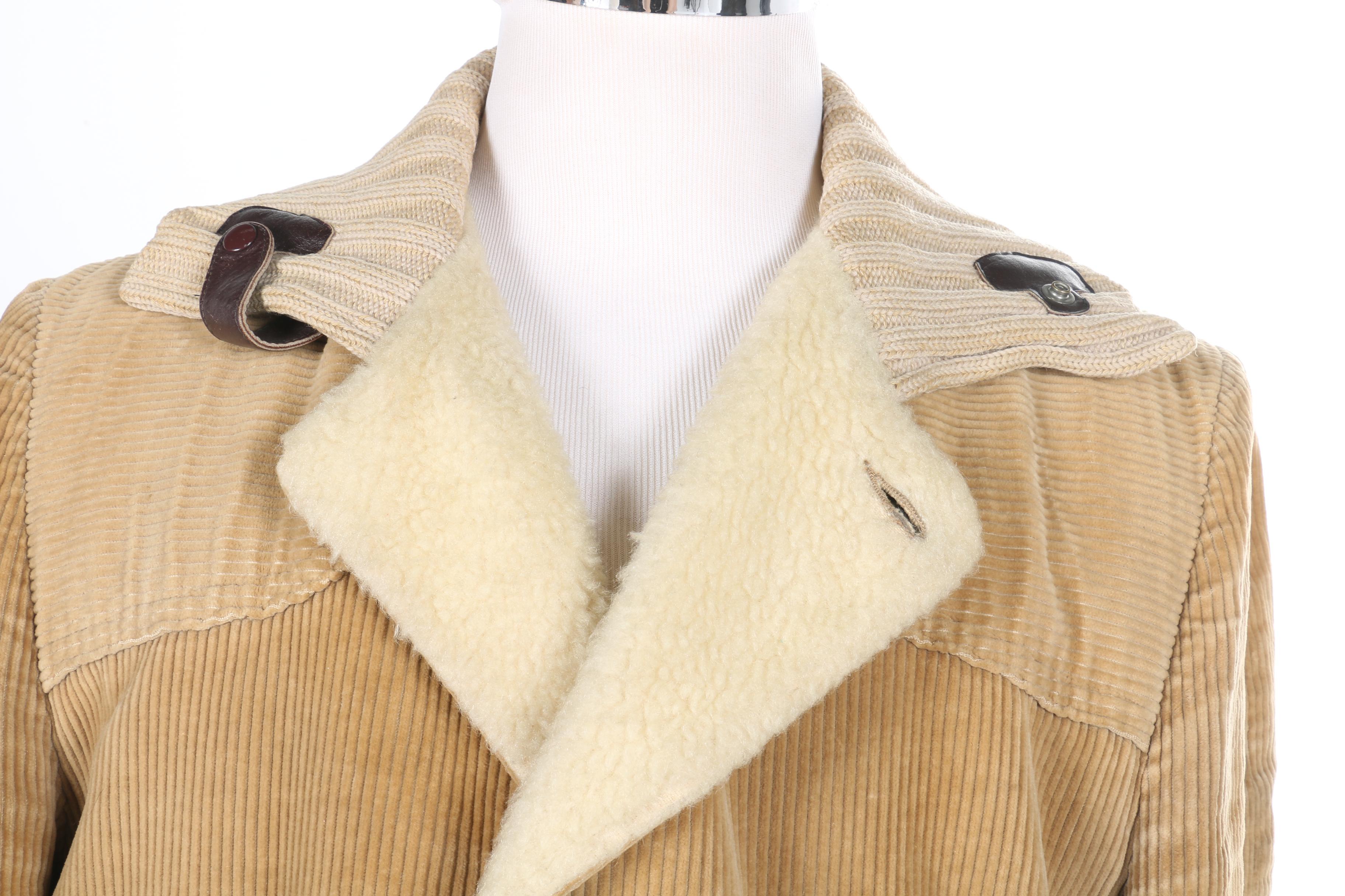 Men's Corduroy Jackets Featuring Levi's