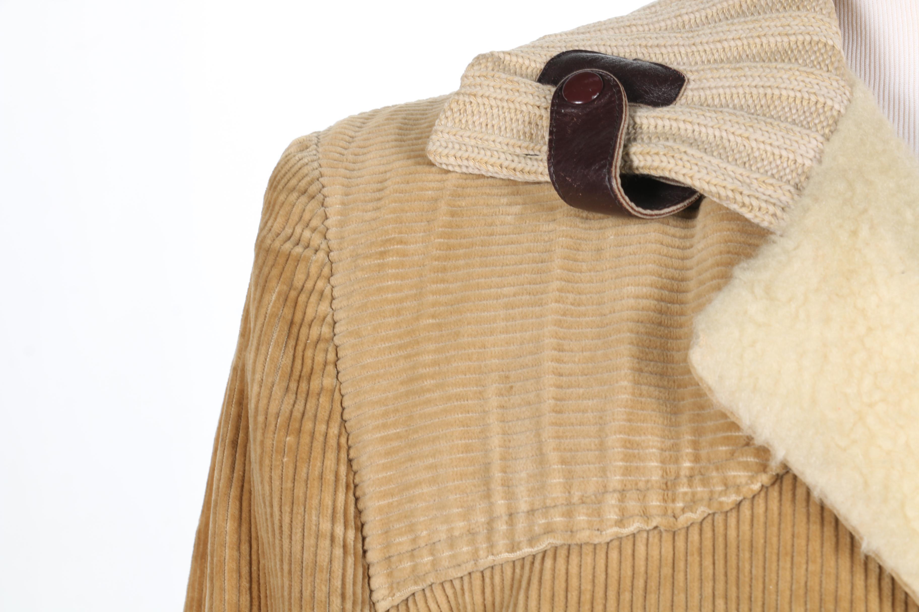 Men's Corduroy Jackets Featuring Levi's