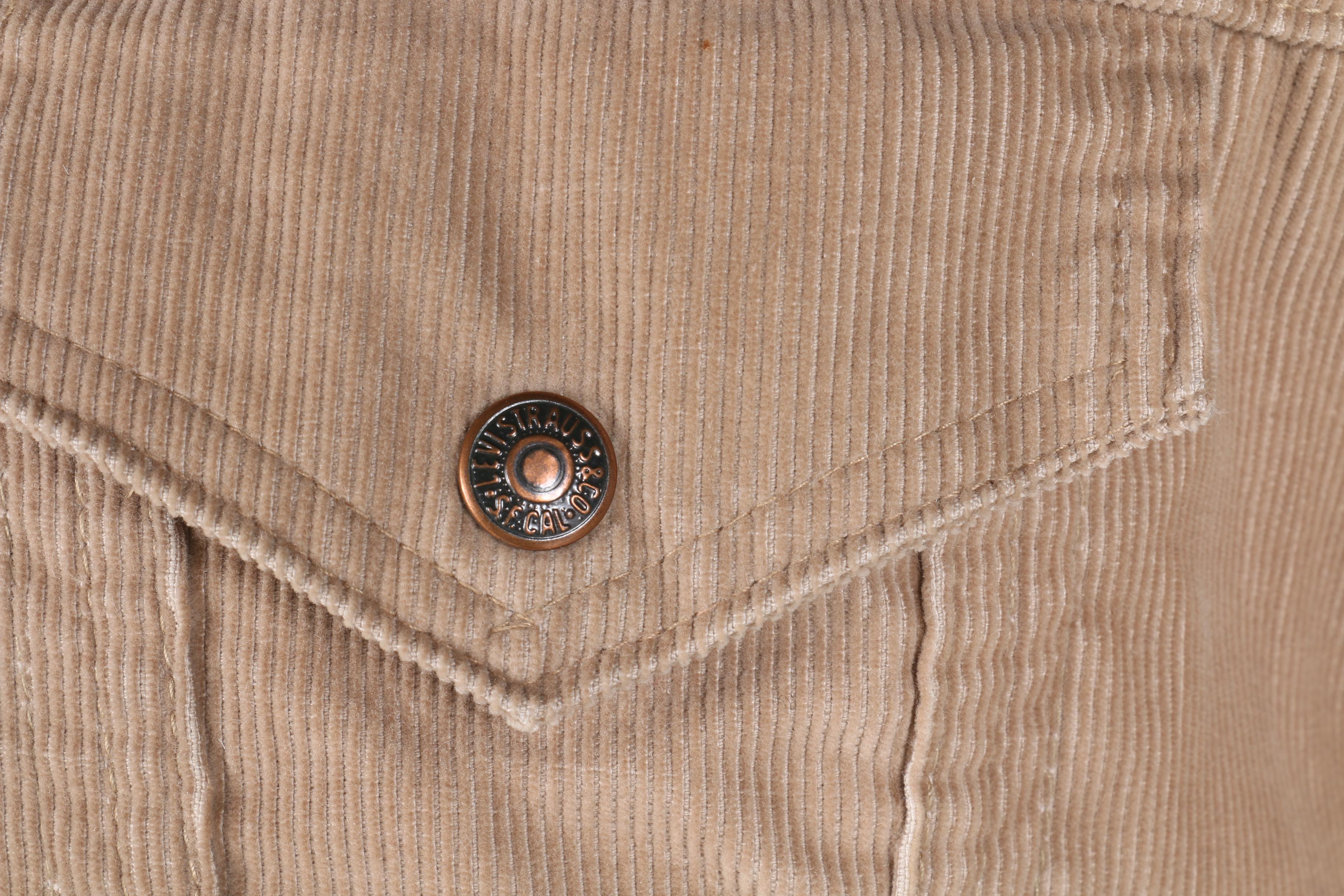 Men's Corduroy Jackets Featuring Levi's
