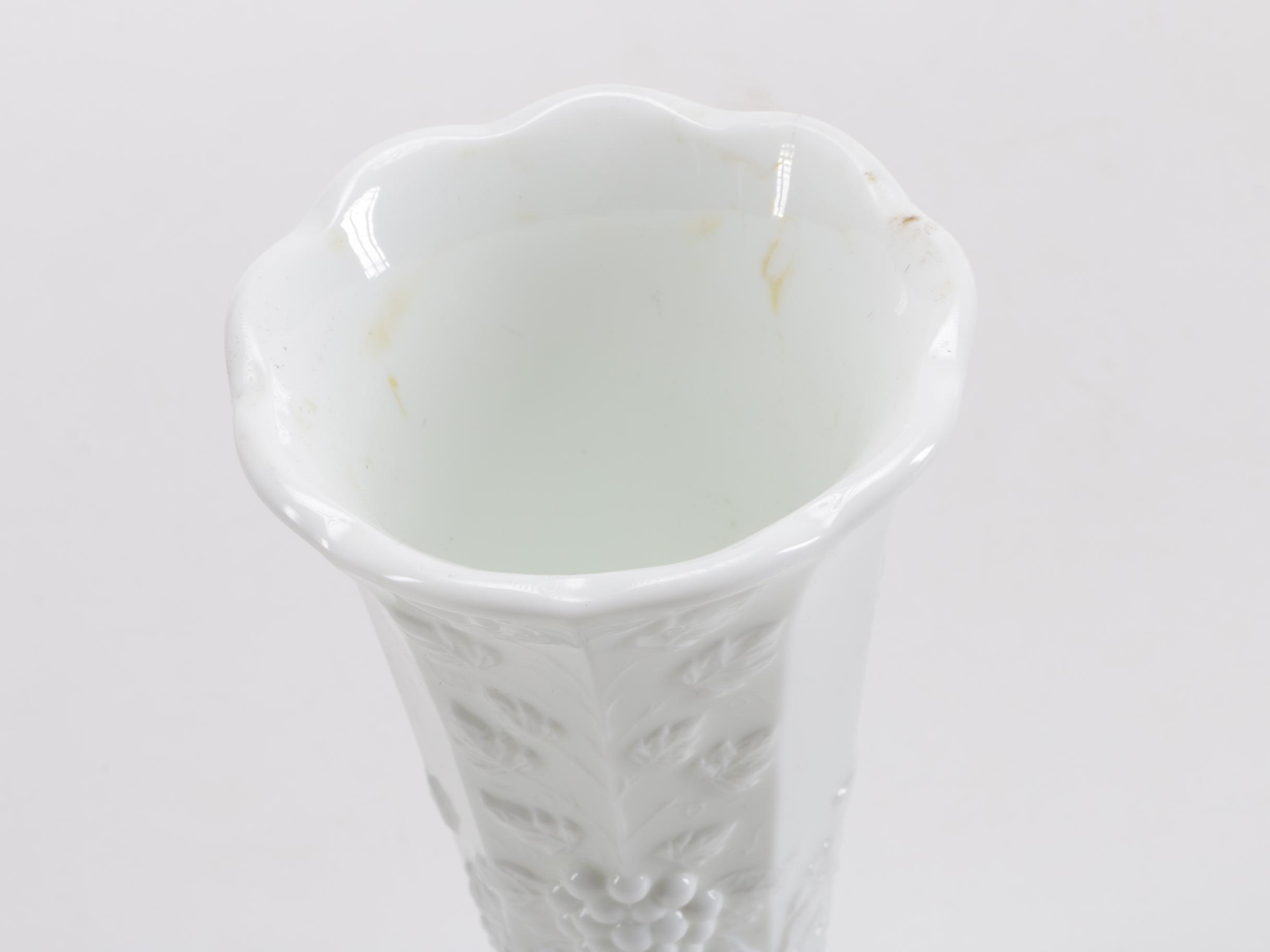 White Milk Glass Décor Featuring Hazel Atlas