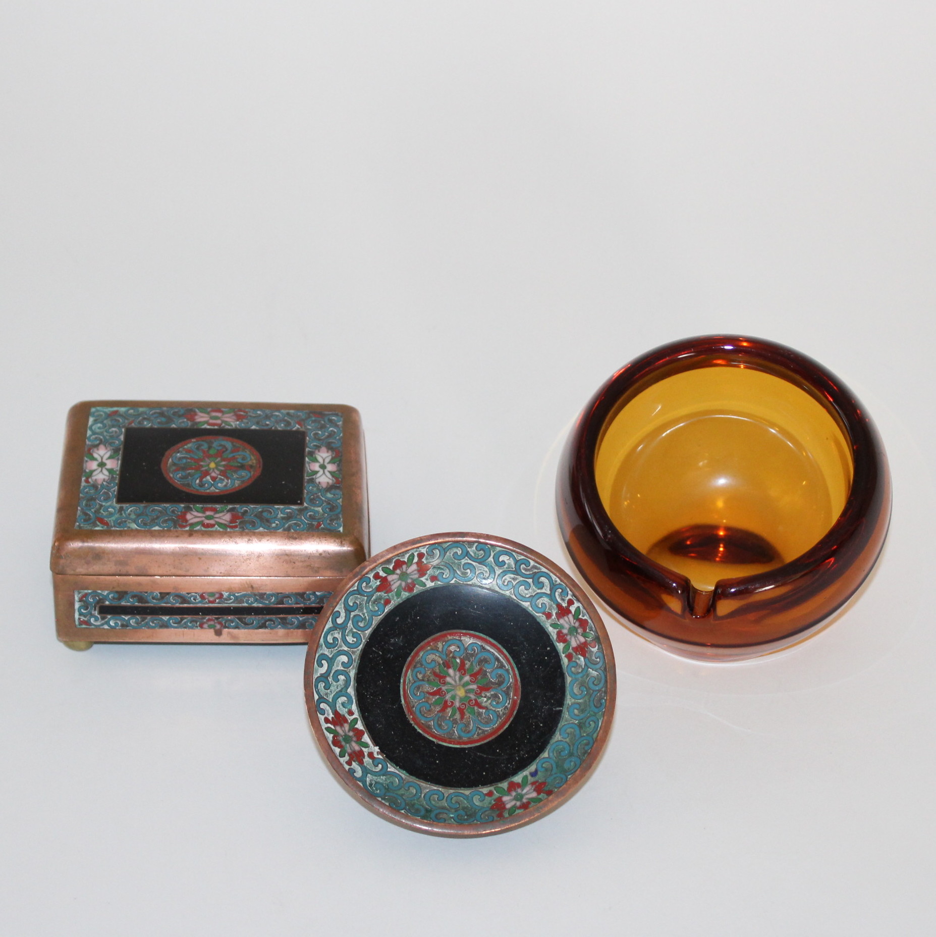 Mid-Century Ash Receiver and Copper Box With Dish