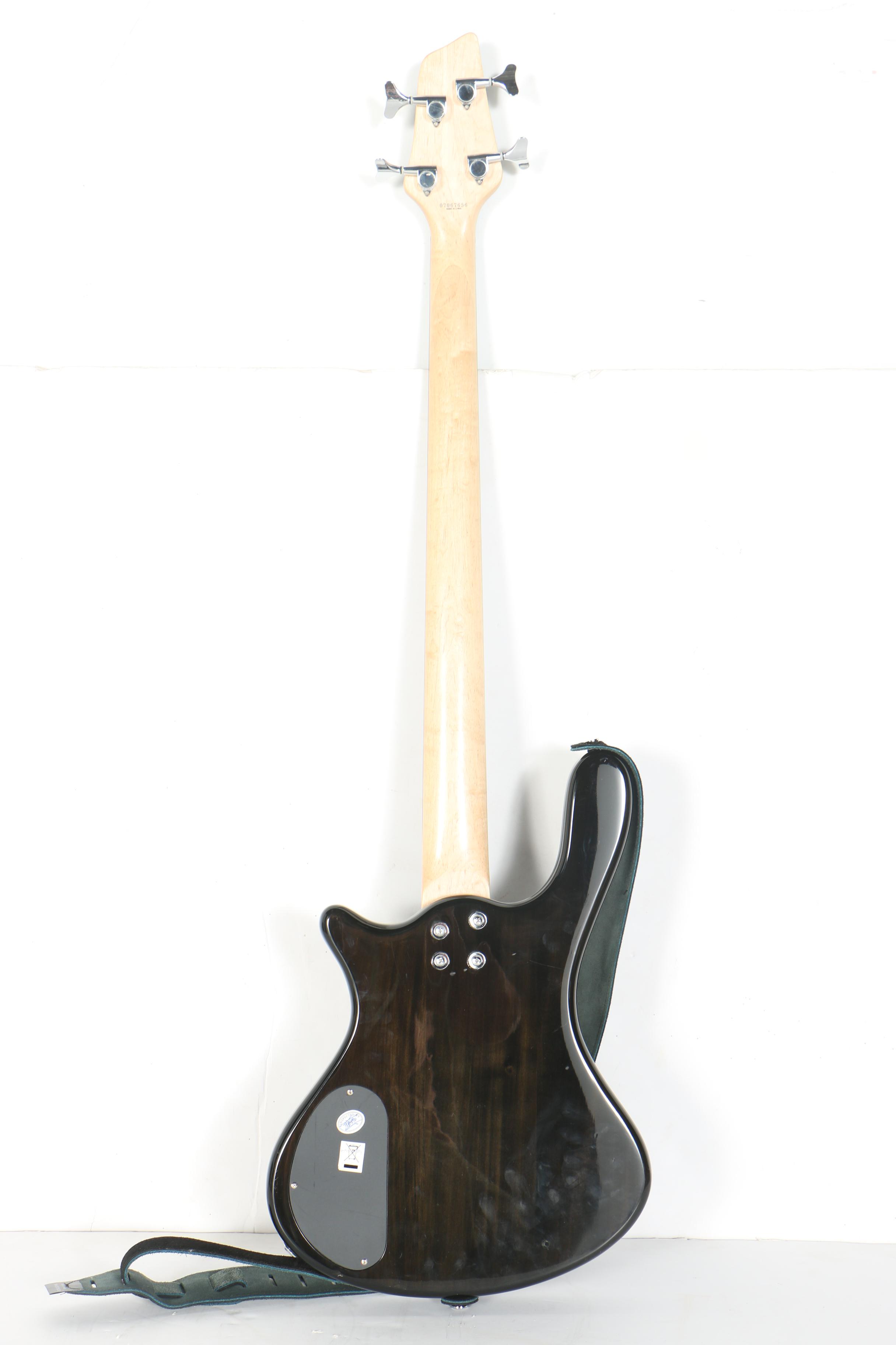 Washburn T14 Taurus Bass Guitar and Line 6 Amplifier