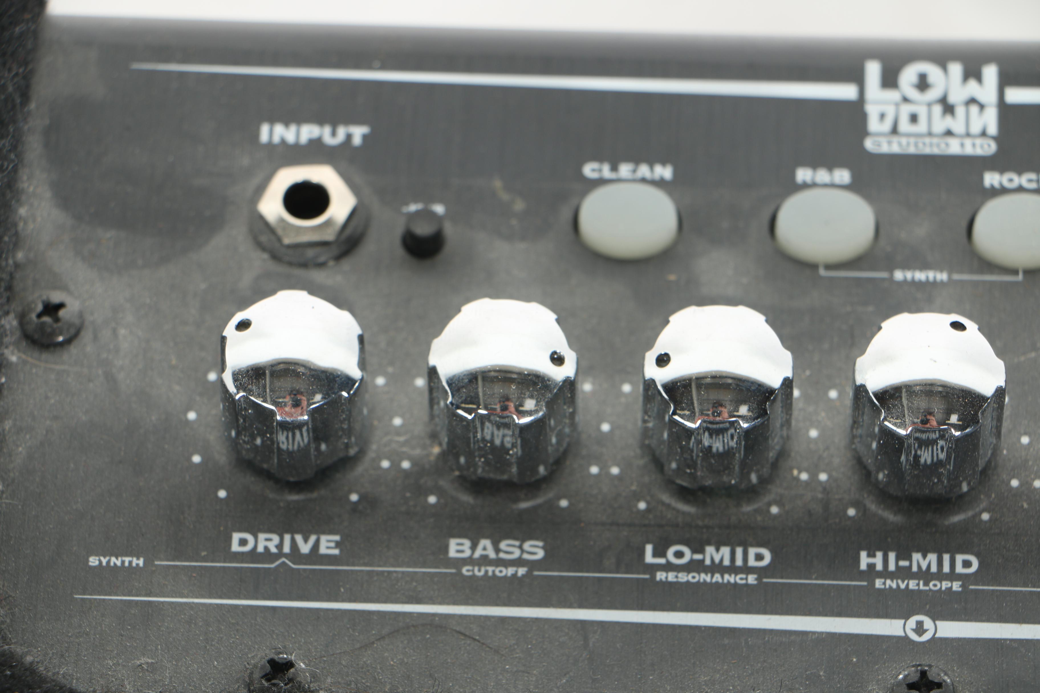 Washburn T14 Taurus Bass Guitar and Line 6 Amplifier