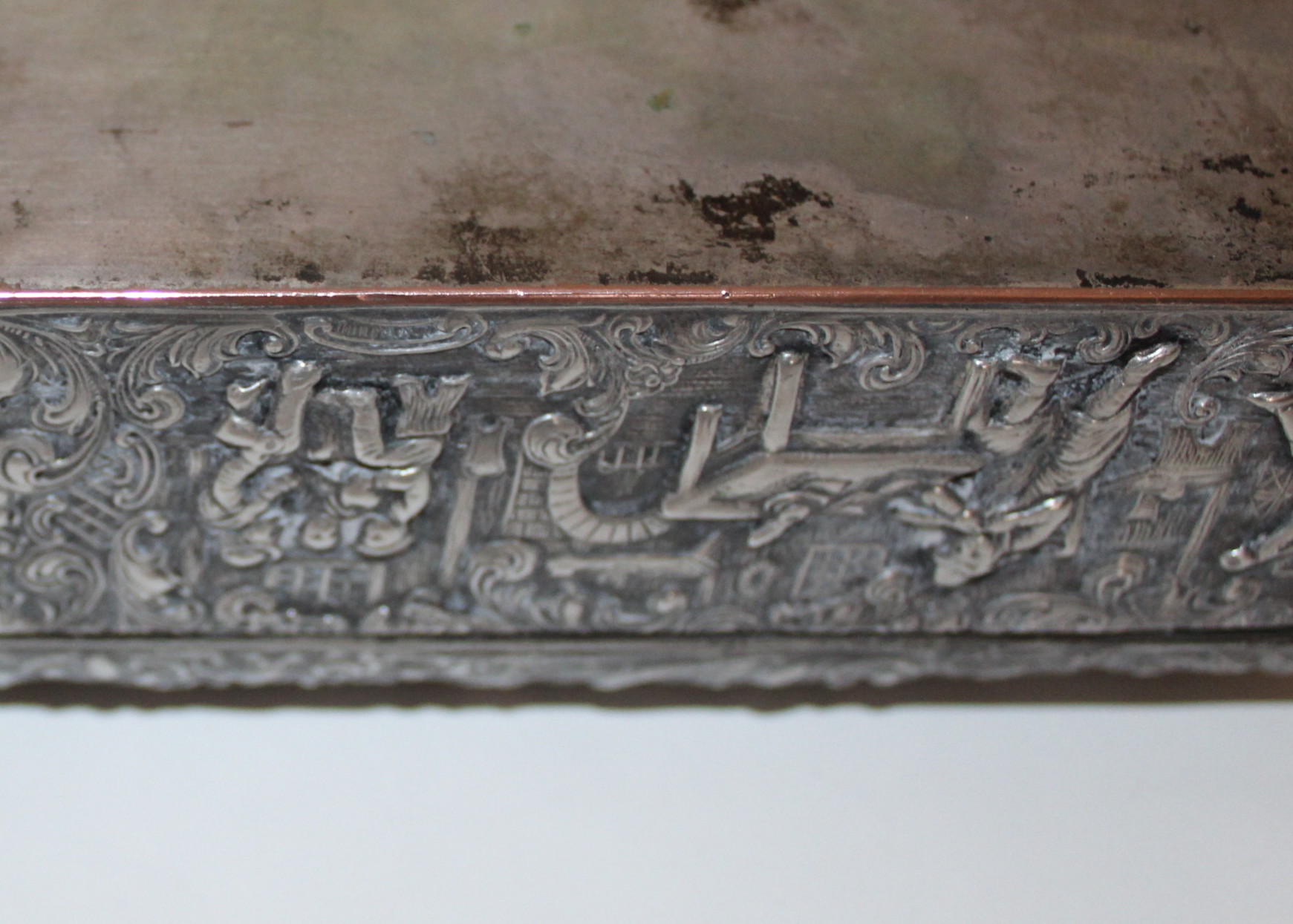 Vintage Derby Silver Plate Co. Repousse Trinket Box