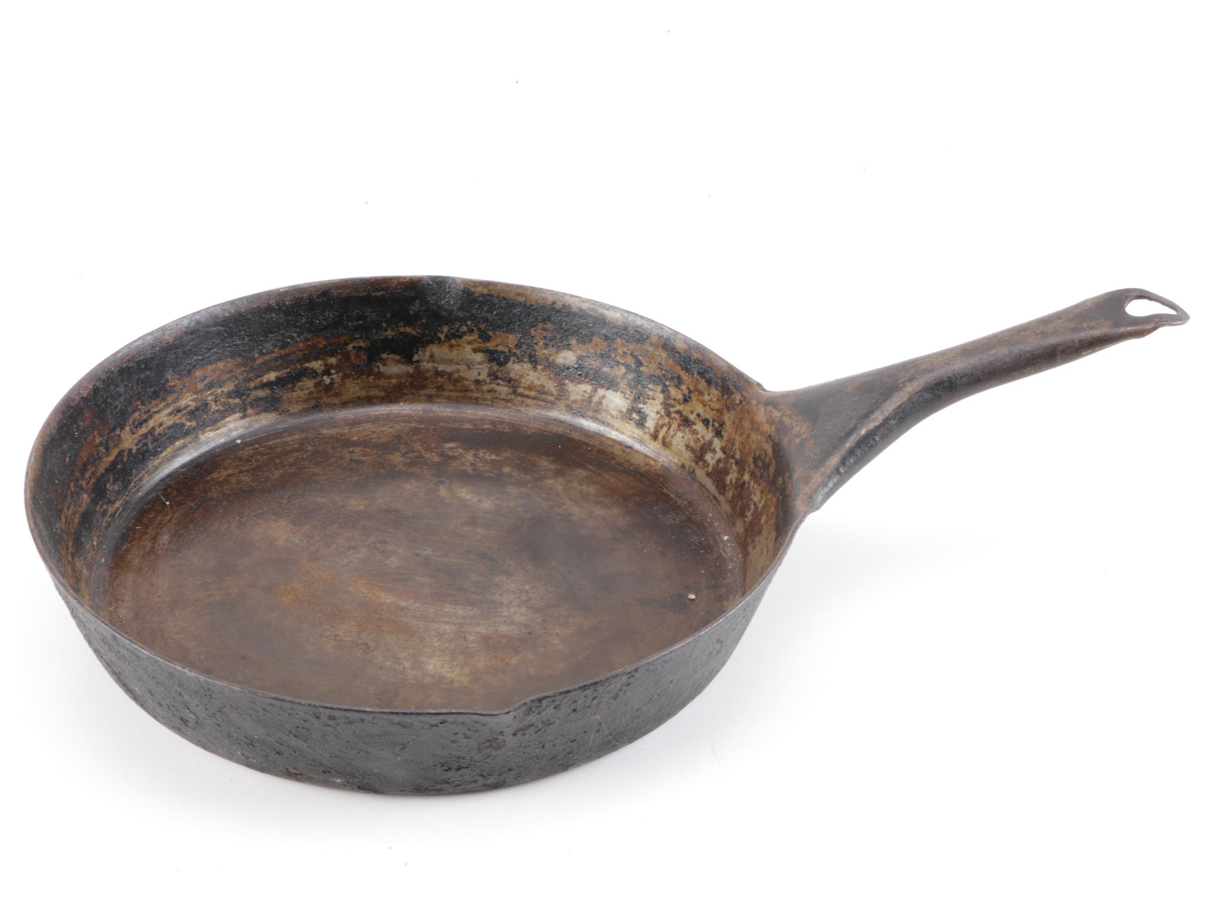 Cast Iron Dishes Featuring Wagner