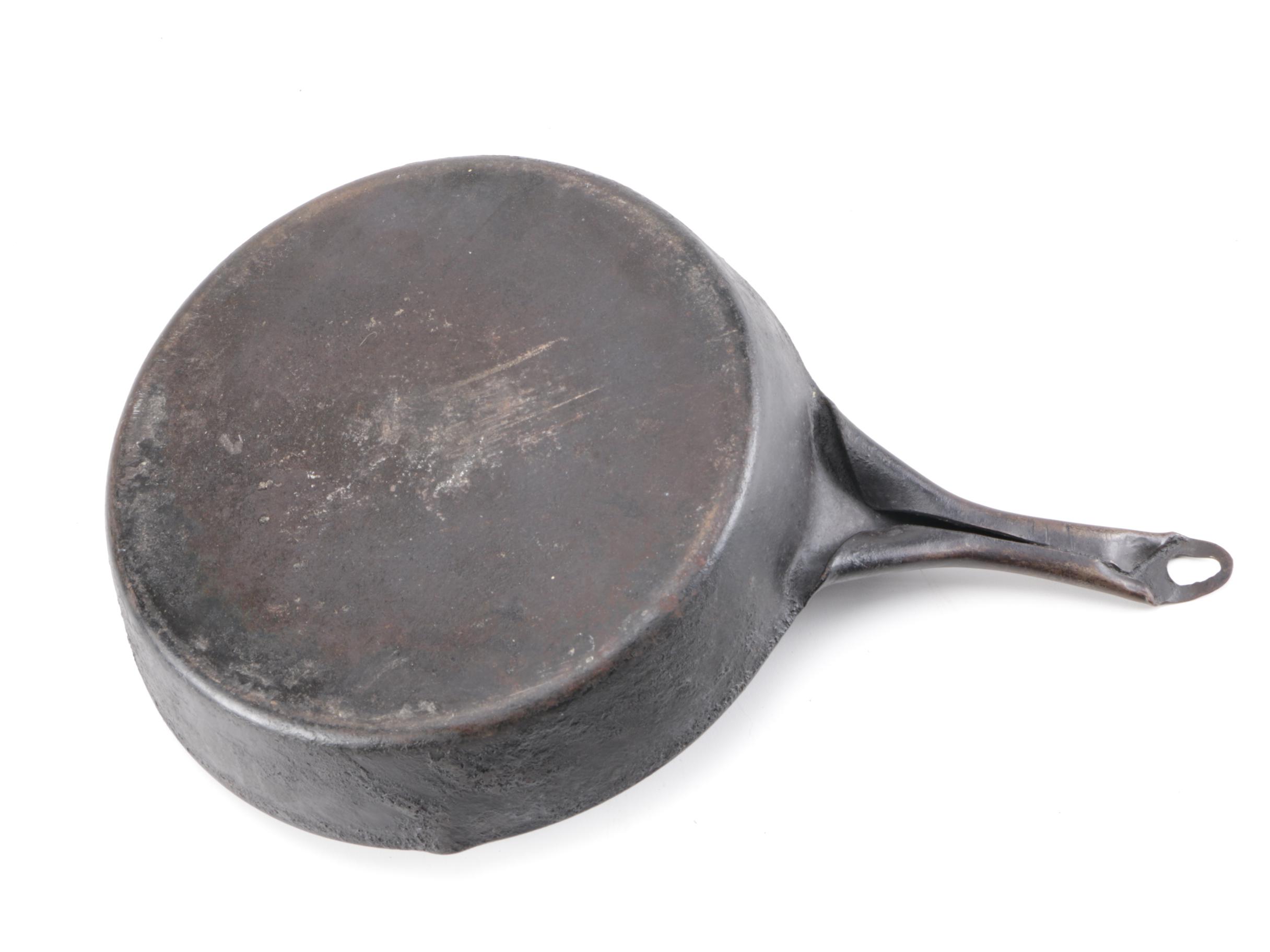 Cast Iron Dishes Featuring Wagner