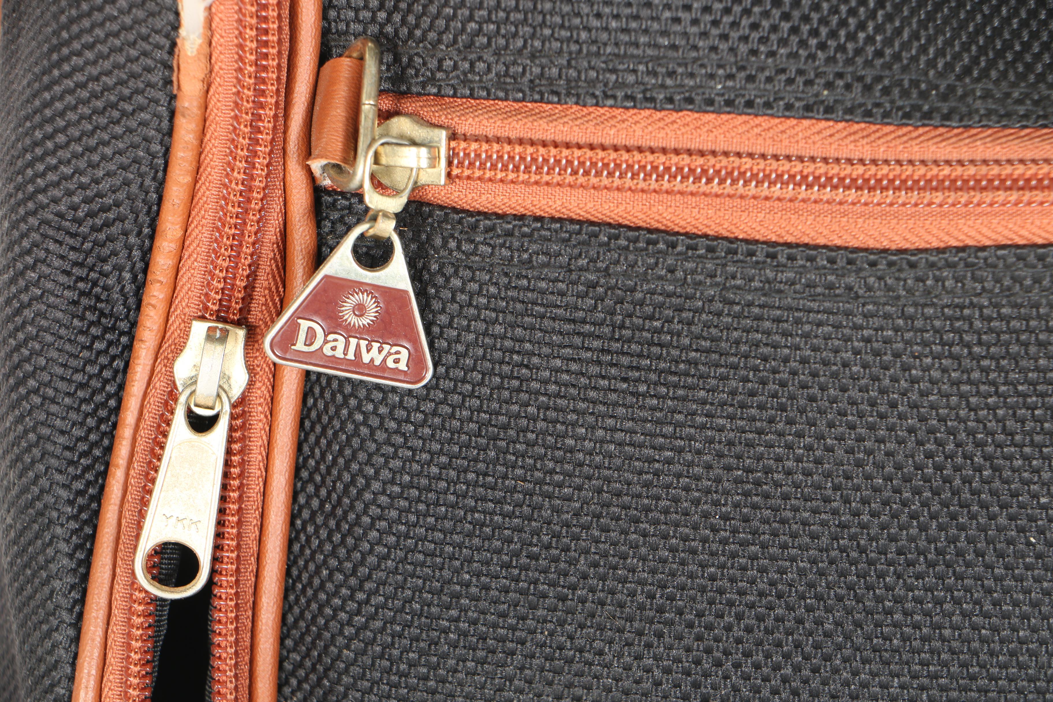 Daiwa Golf Bag with Golf Clubs