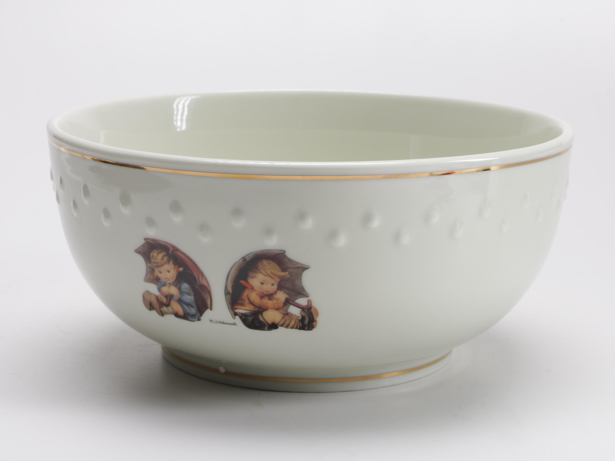 Hummel Cake Platter & Bowl