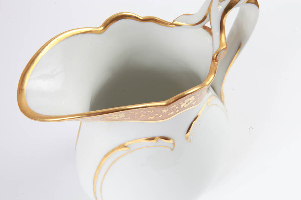 Late 18th Century Ludwigsburg Fine German Porcelain Dinnerware