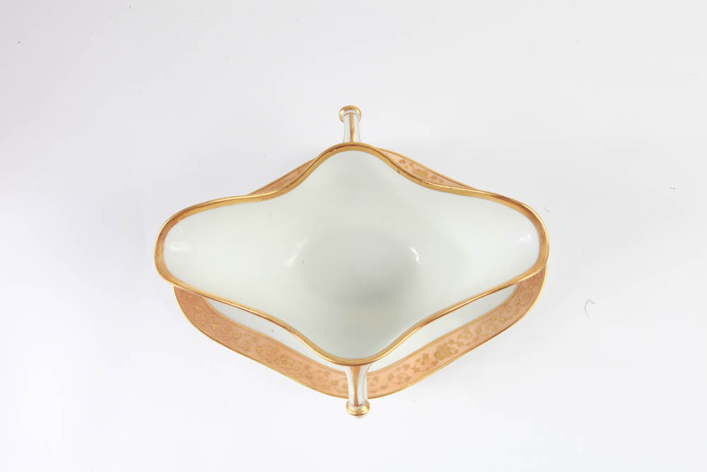 Late 18th Century Ludwigsburg Fine German Porcelain Dinnerware