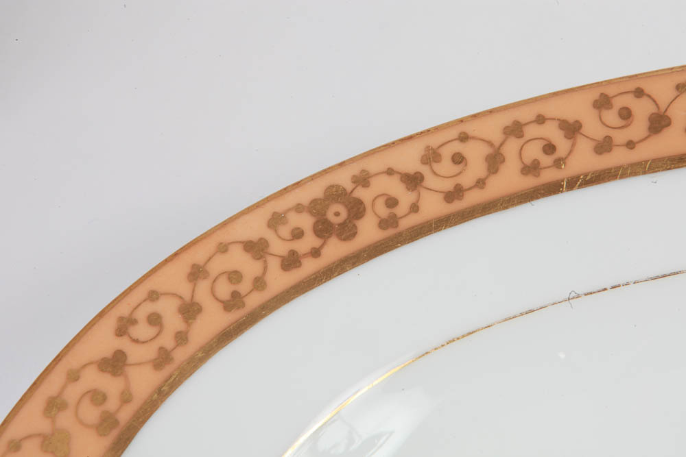 Late 18th Century Ludwigsburg Fine German Porcelain Dinnerware