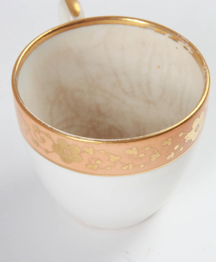 Late 18th Century Ludwigsburg Fine German Porcelain Dinnerware