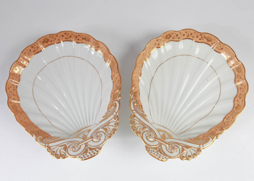 Late 18th Century Ludwigsburg Fine German Porcelain Dinnerware