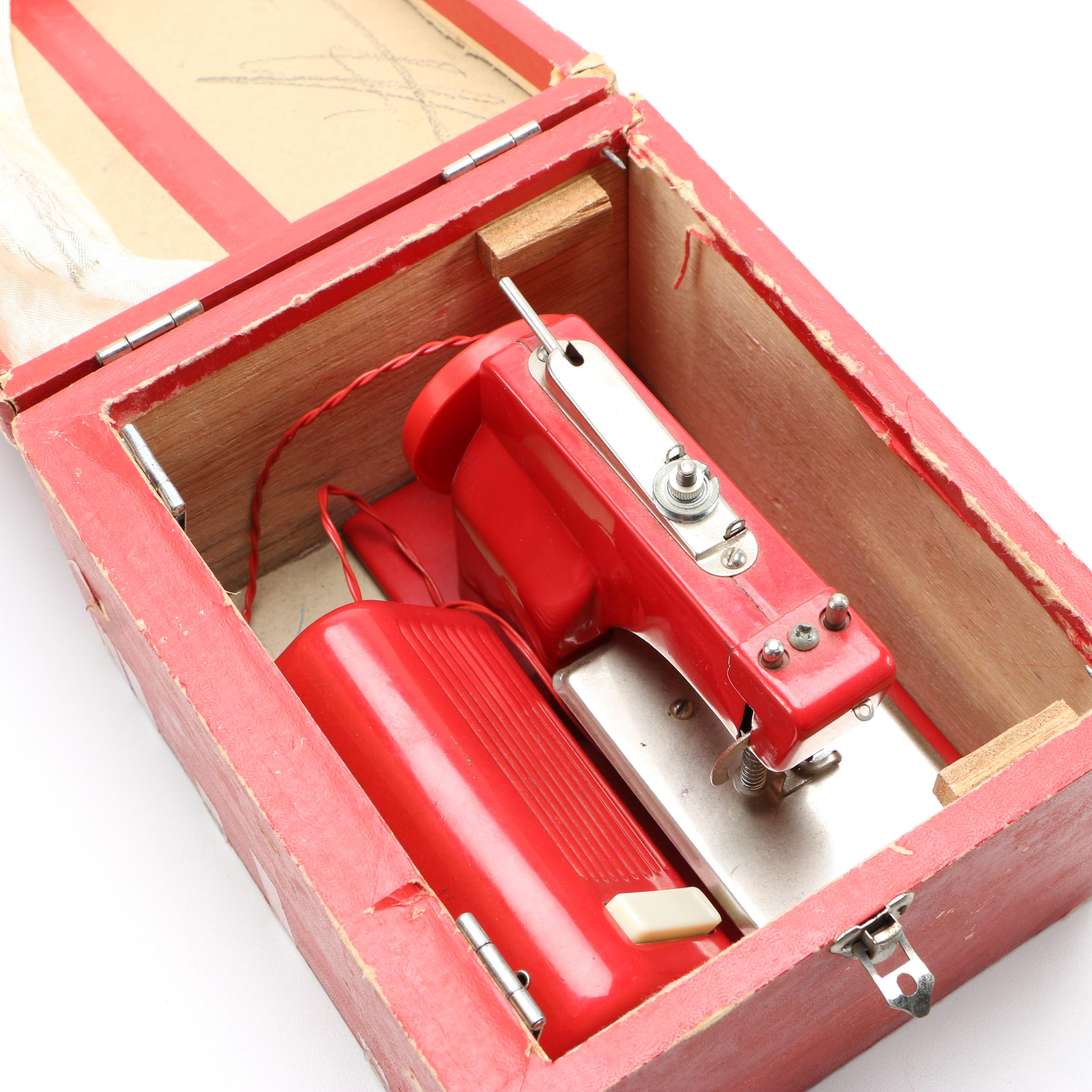 Vintage Electric Little Modiste Sewing Machine