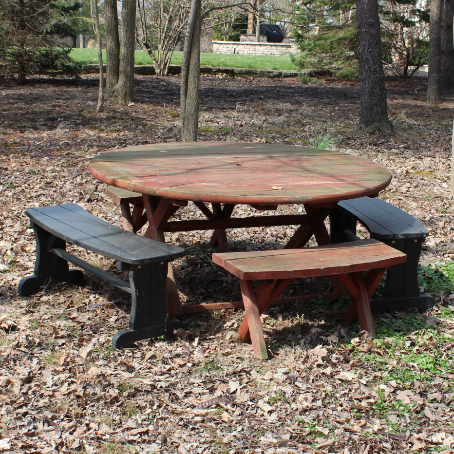 Round Redwood Picnic Table