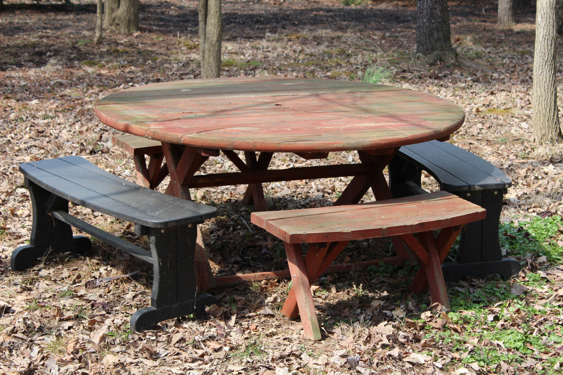 Round Redwood Picnic Table