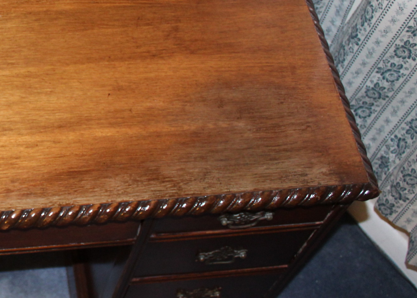 Vintage Kneehole Desk