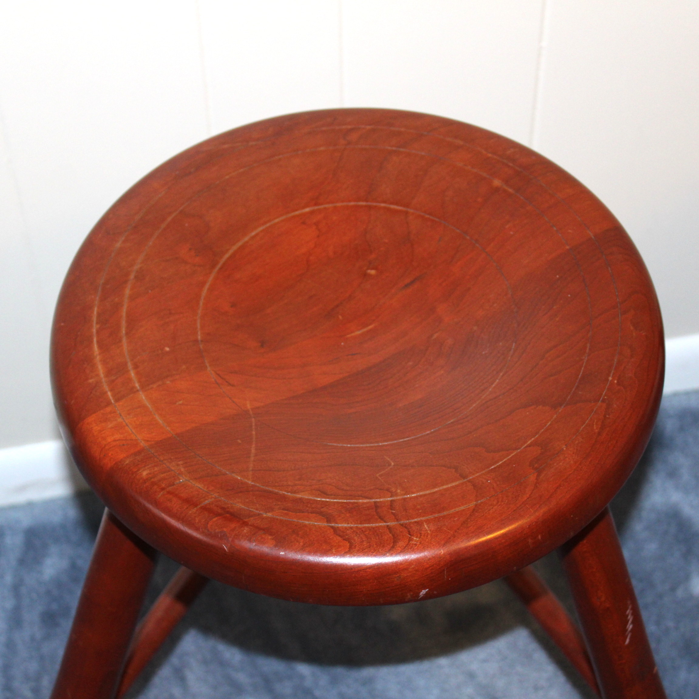 Shaker Style Stools from Shakertown