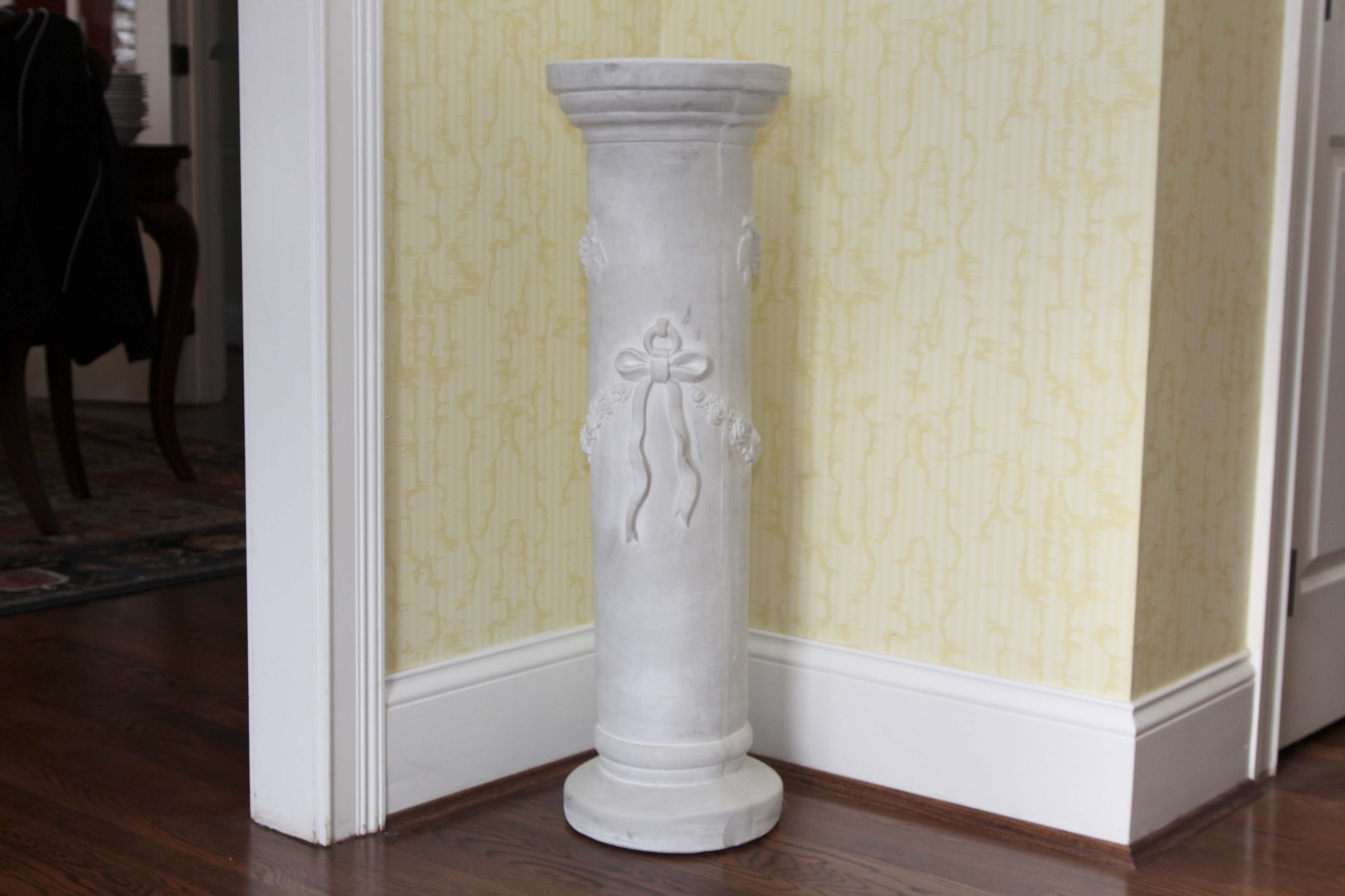Decorative Metal Pedestal