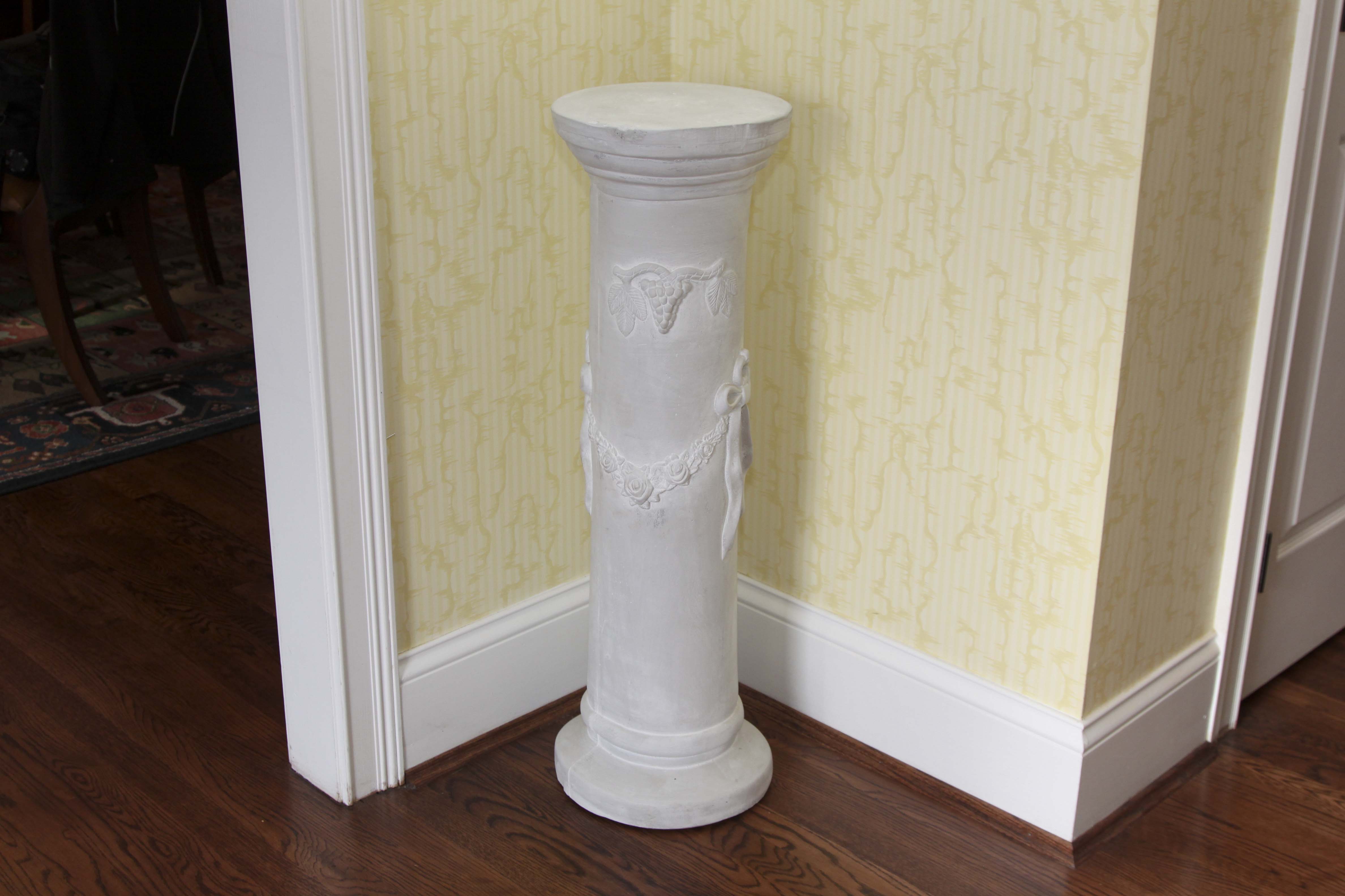 Decorative Metal Pedestal