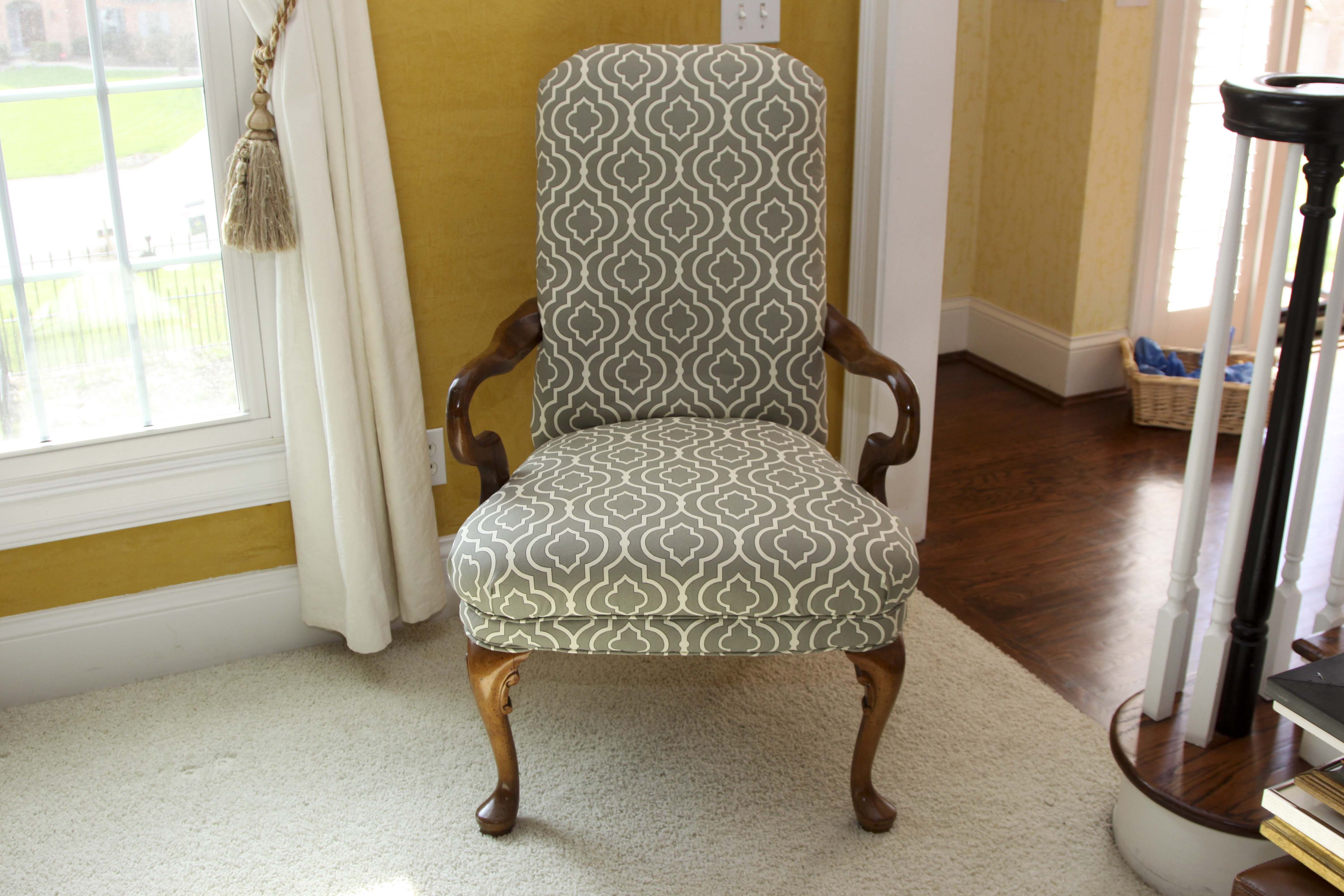 Queen Anne Style Chair