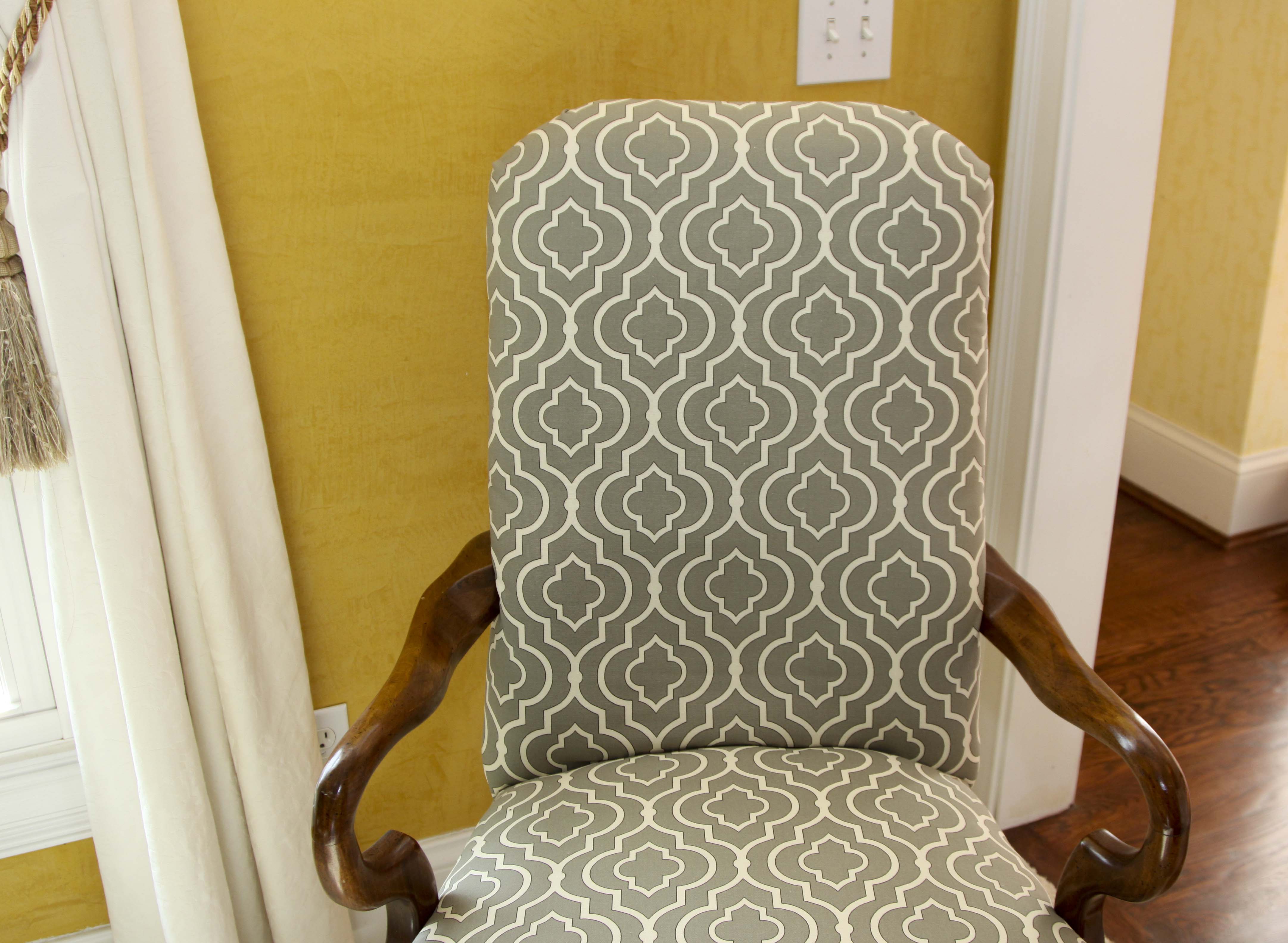 Queen Anne Style Chair