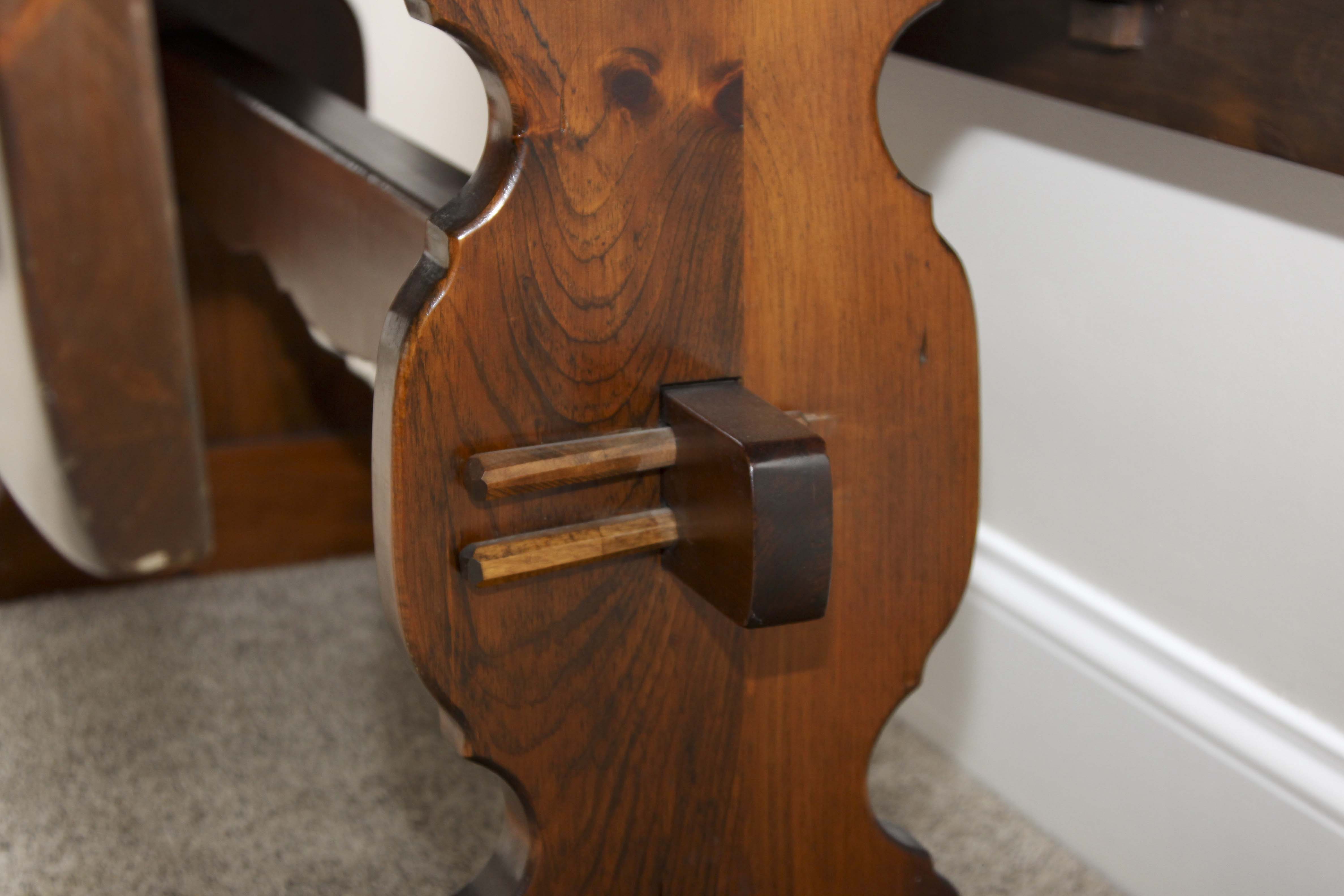 Pine Drop Leaf Trestle Table