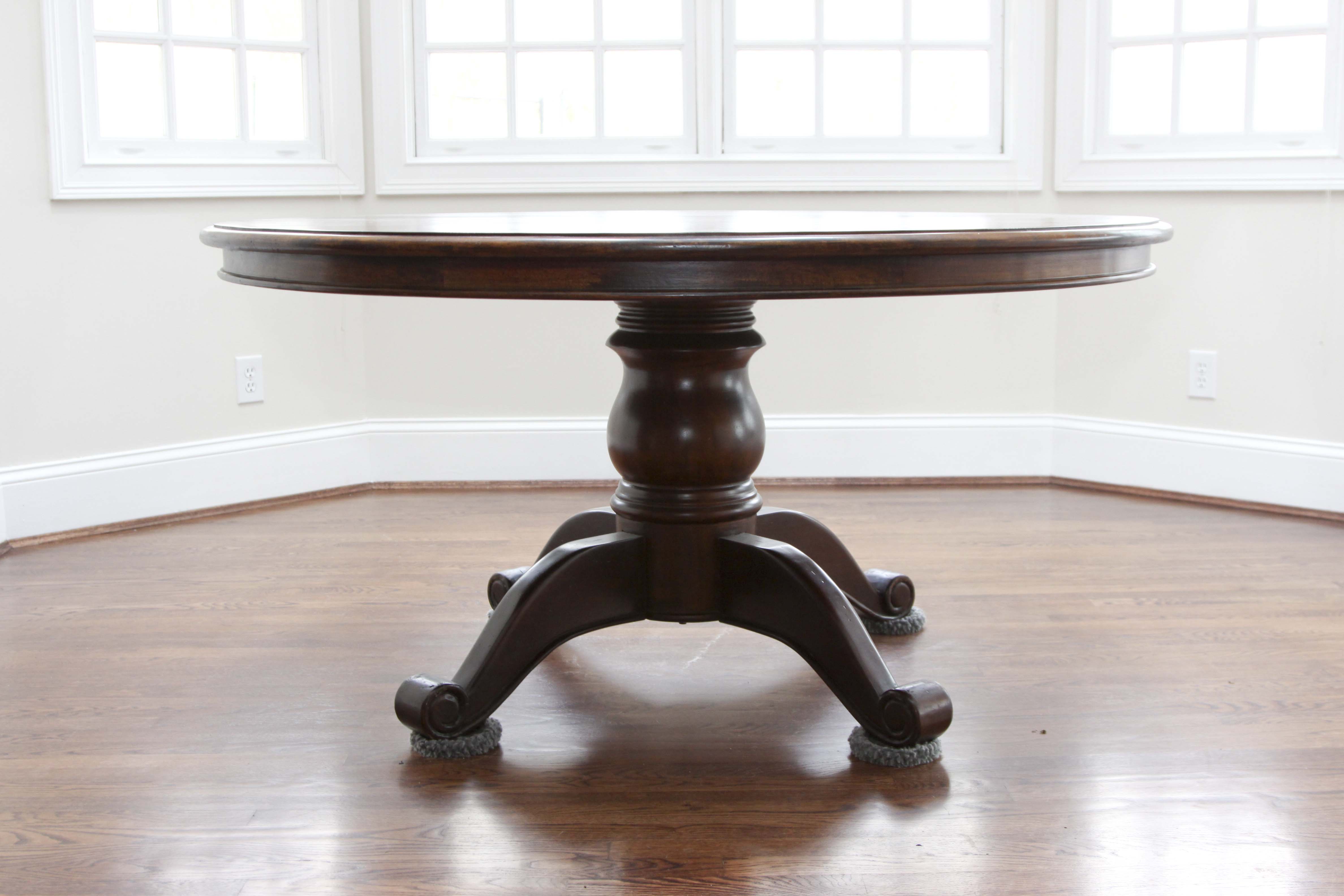 Dining Pedestal Table