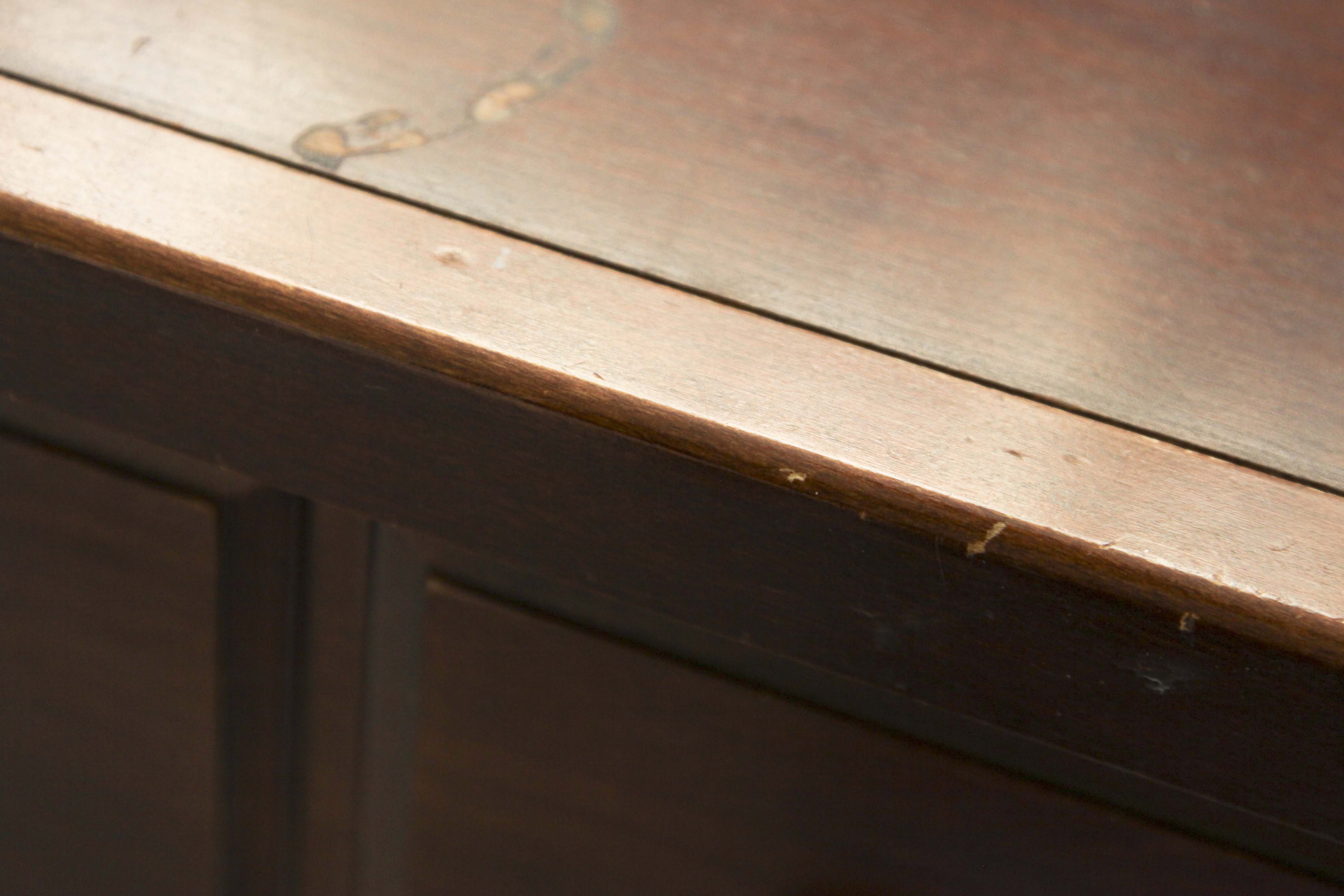 Chest of Drawers by Vaughan Bassett