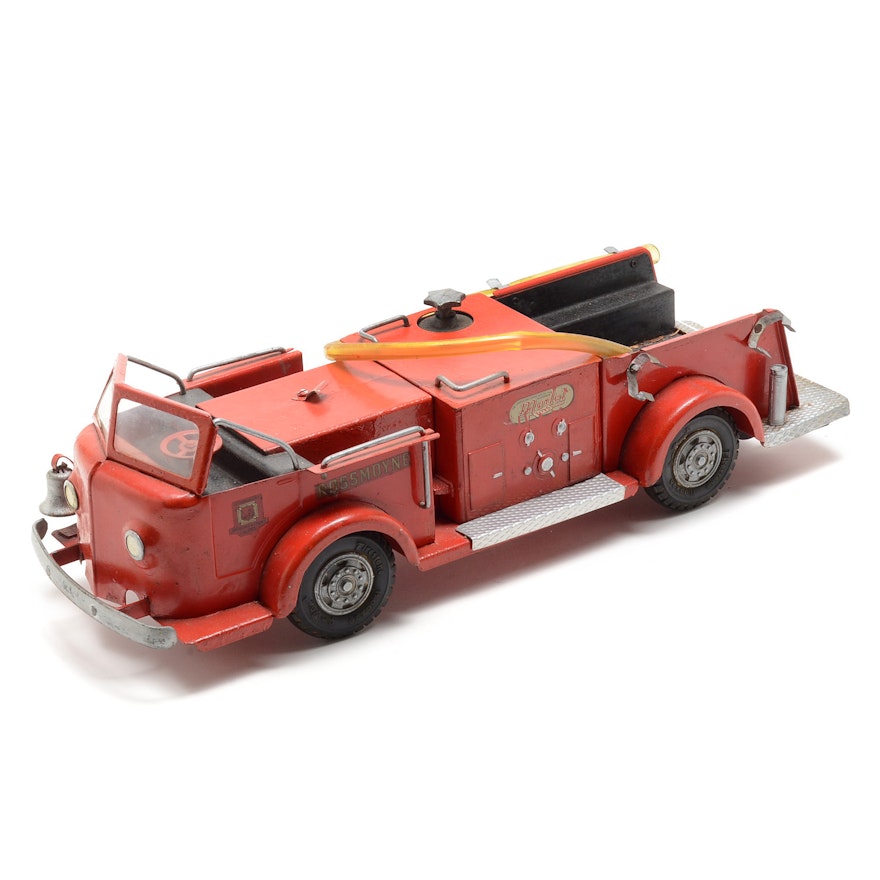 Doepke Toy Fire Engine