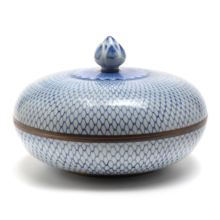 Blue and White Porcelain Chinese Covered Dish