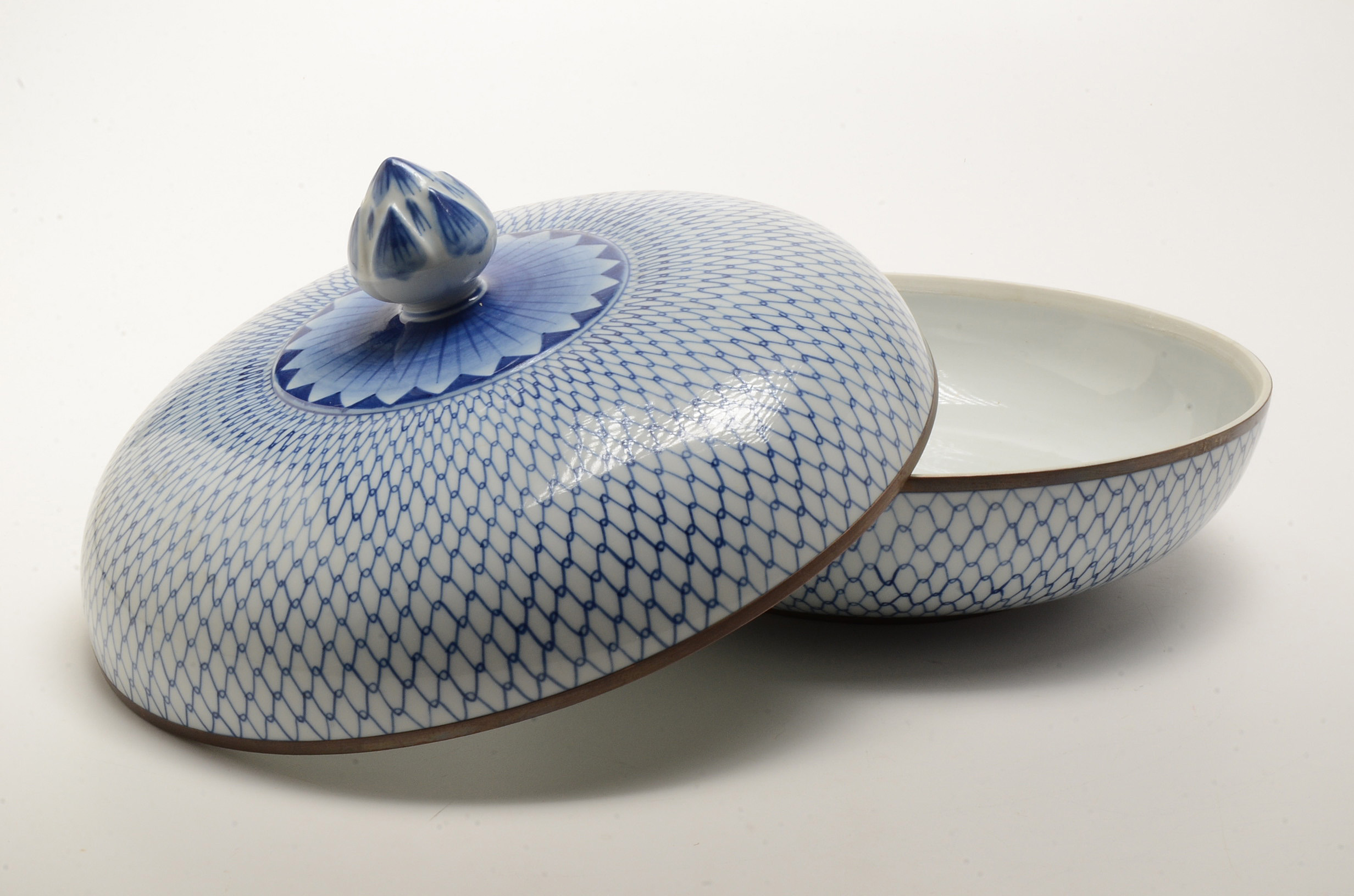 Blue and White Porcelain Chinese Covered Dish