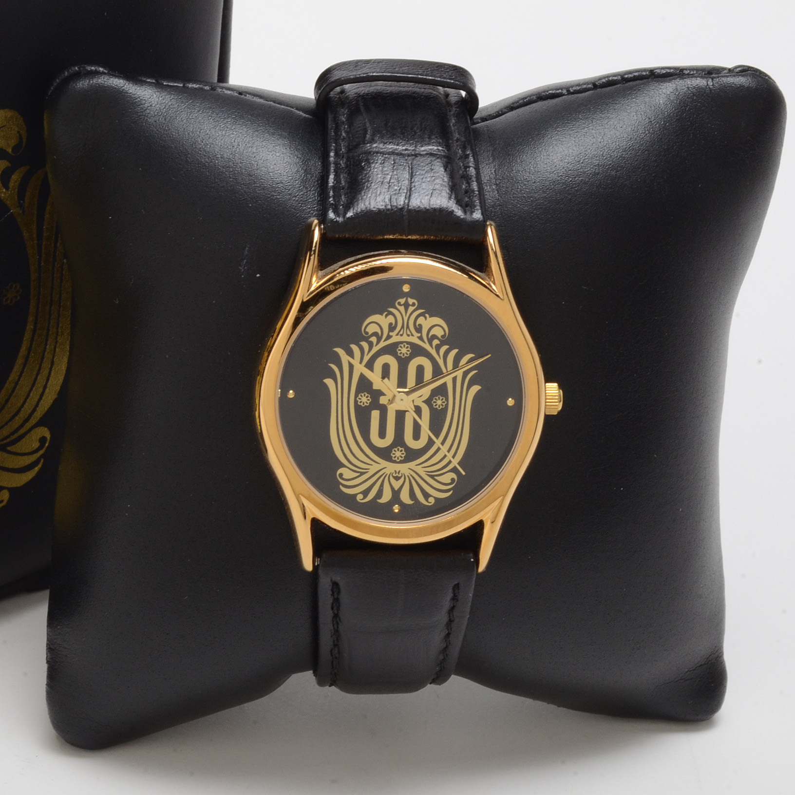 Disneyland's Club 33 Watch